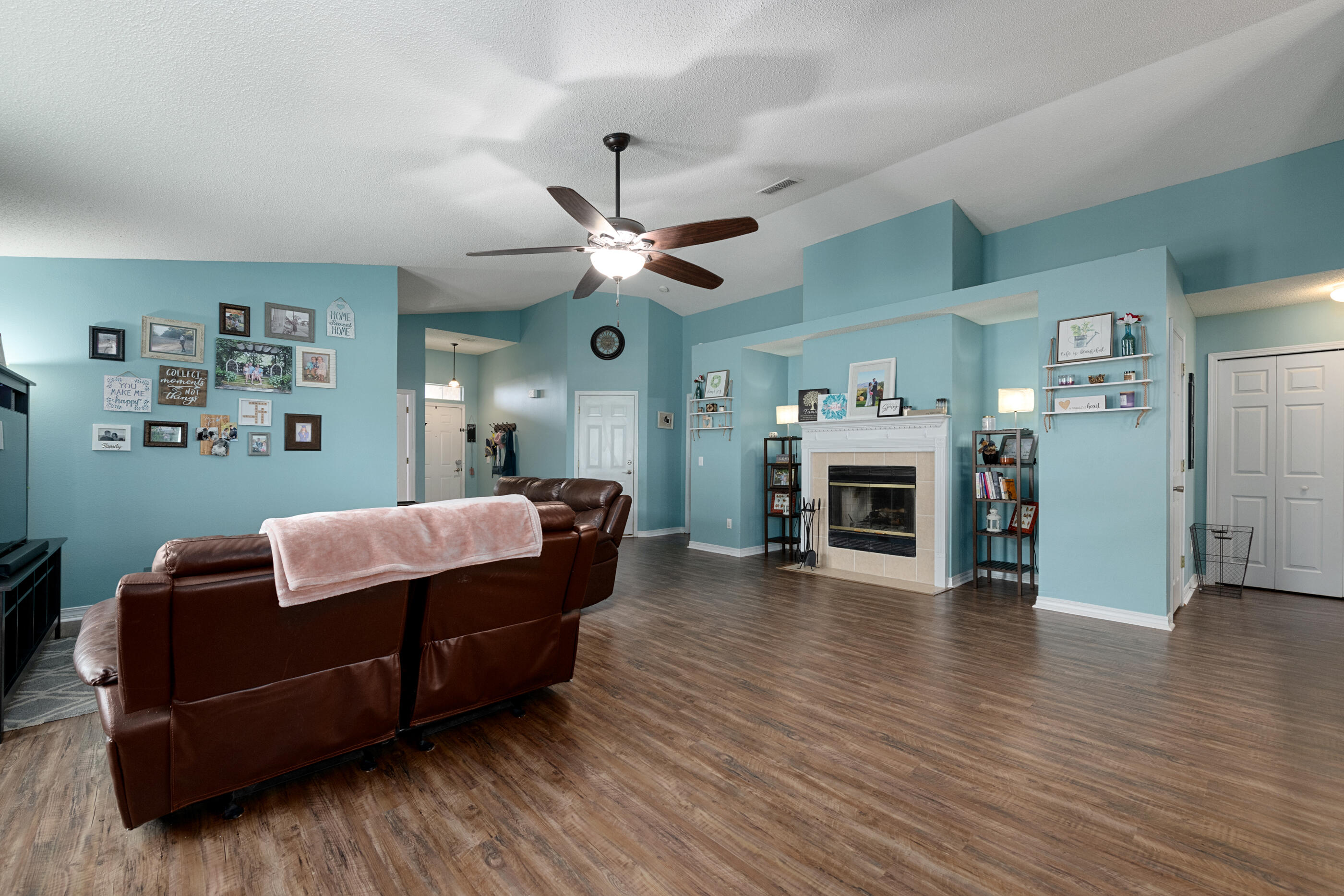 REDSTONE ESTATES - Residential