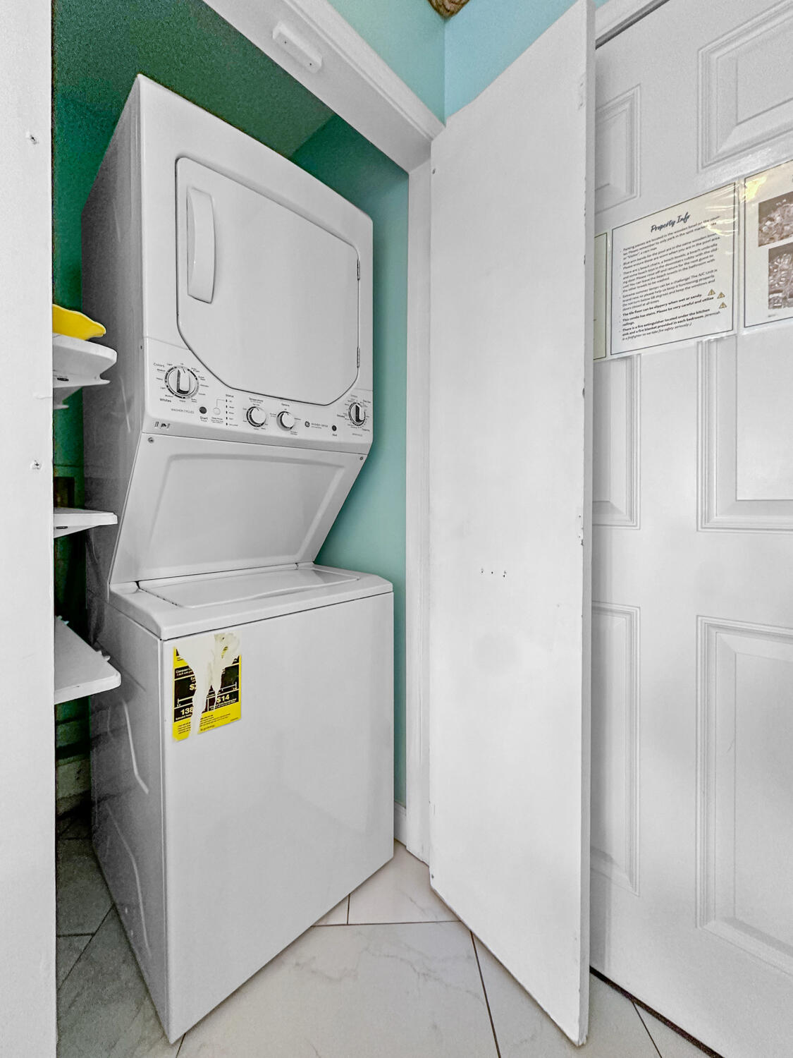 COMMODORES LANDING - Residential