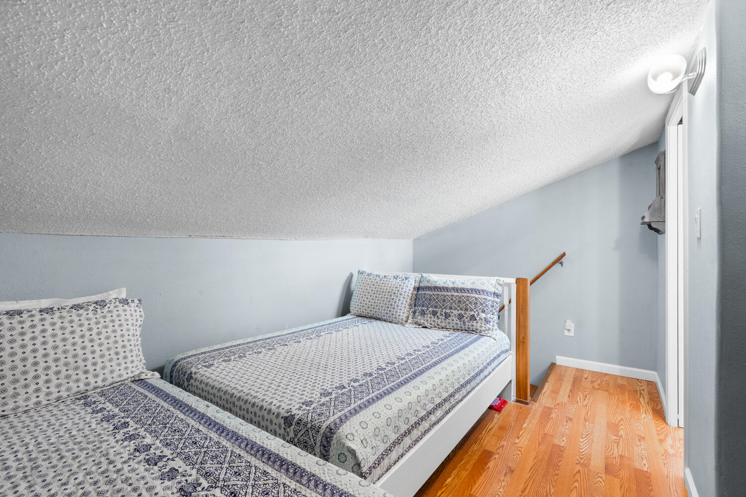 COMMODORES LANDING - Residential