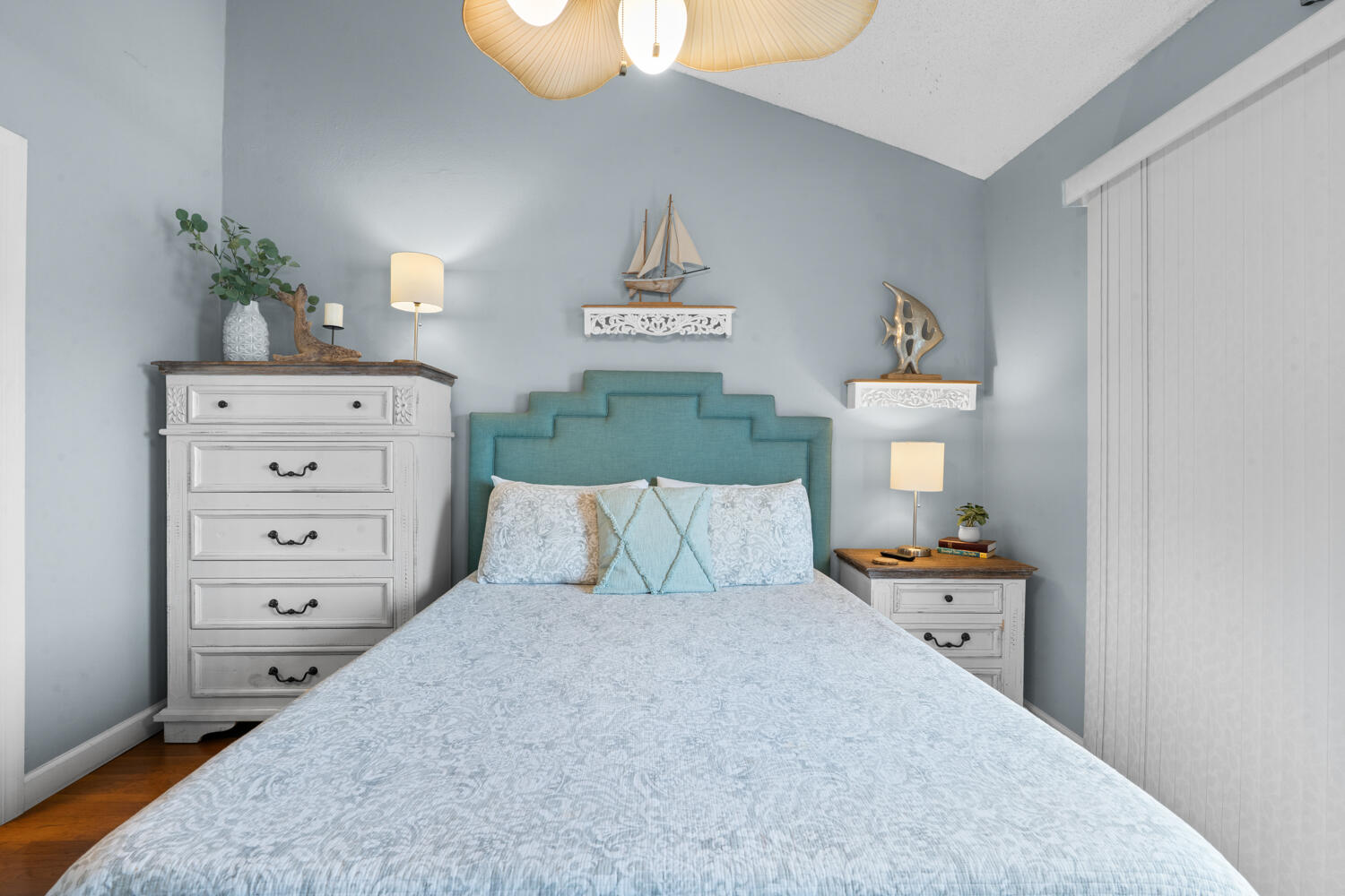 COMMODORES LANDING - Residential