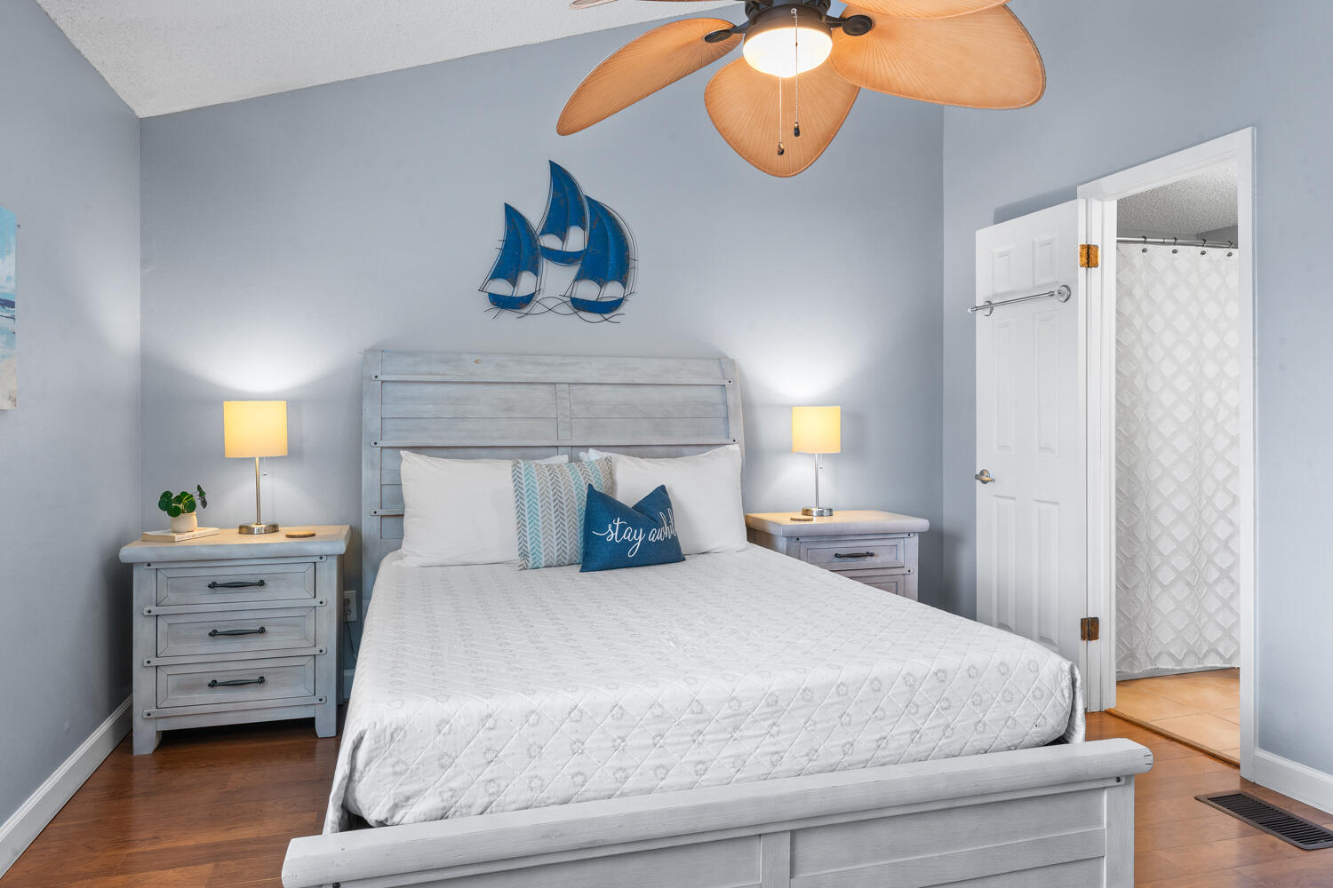 COMMODORES LANDING - Residential