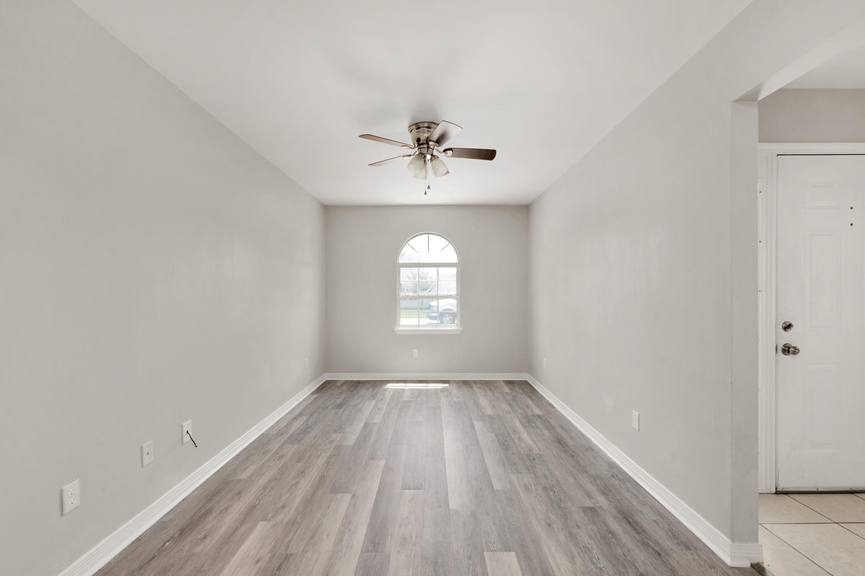 EMERALD ESTATES - Residential