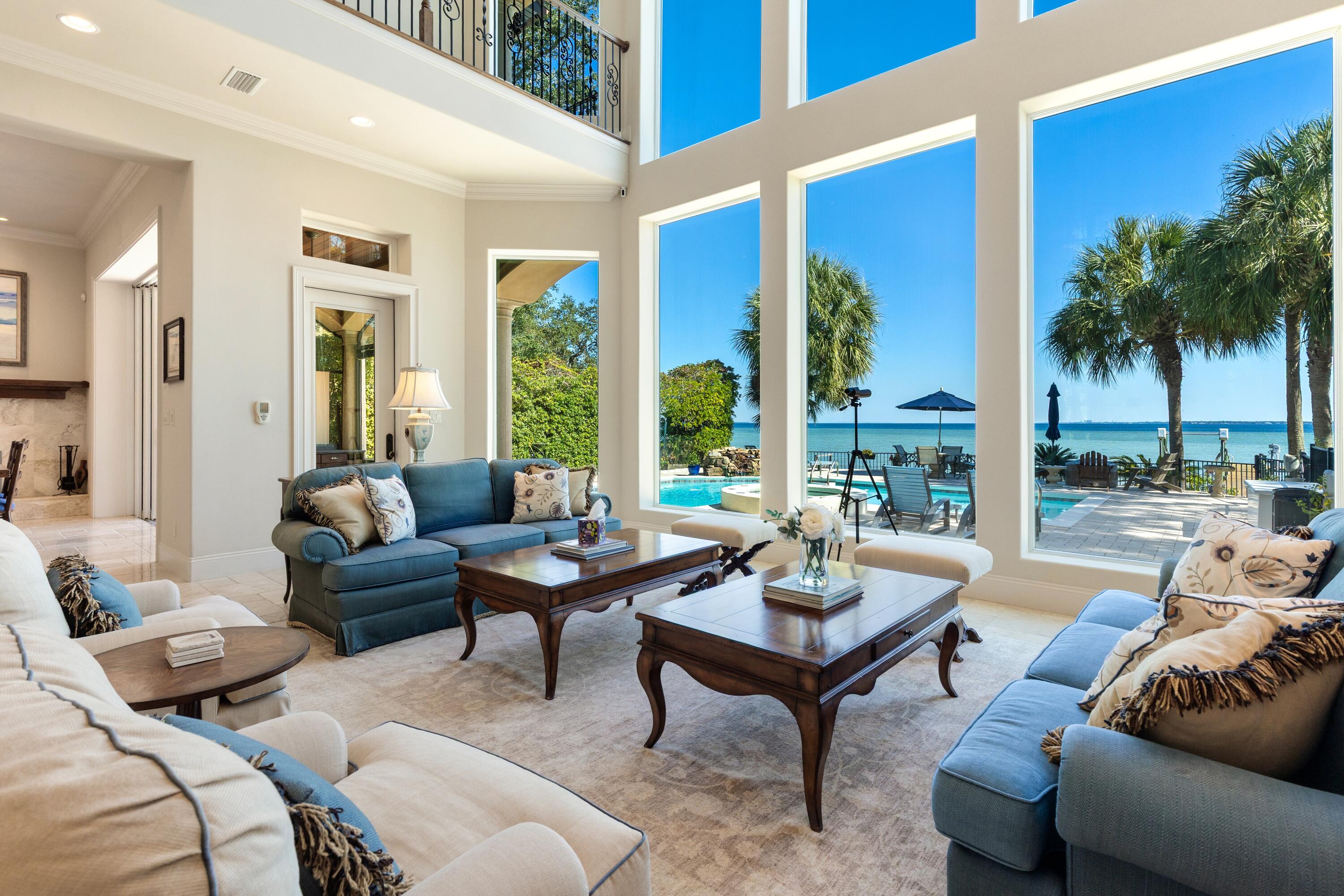 LAKE LORRAINE ESTATES - Residential