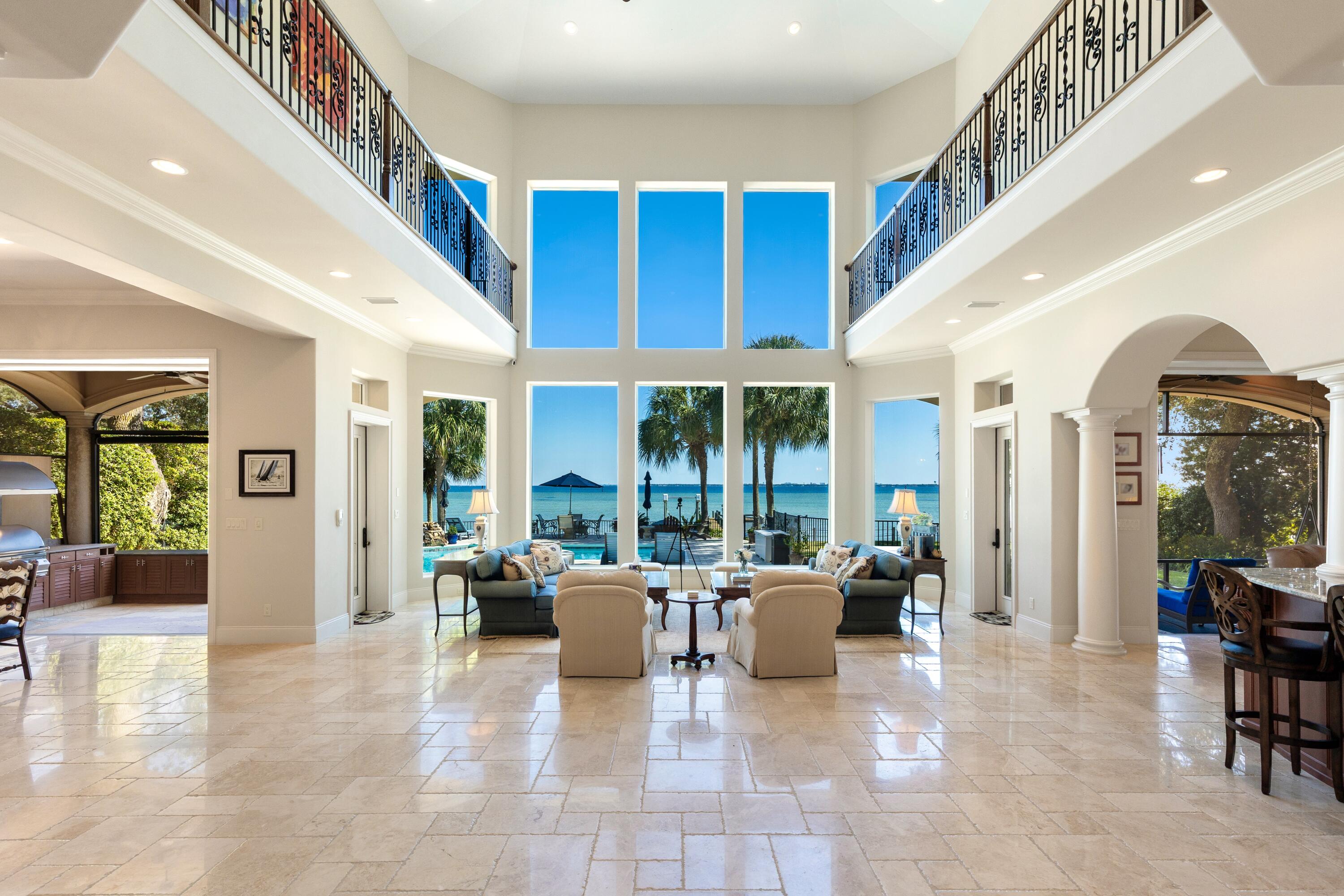 LAKE LORRAINE ESTATES - Residential