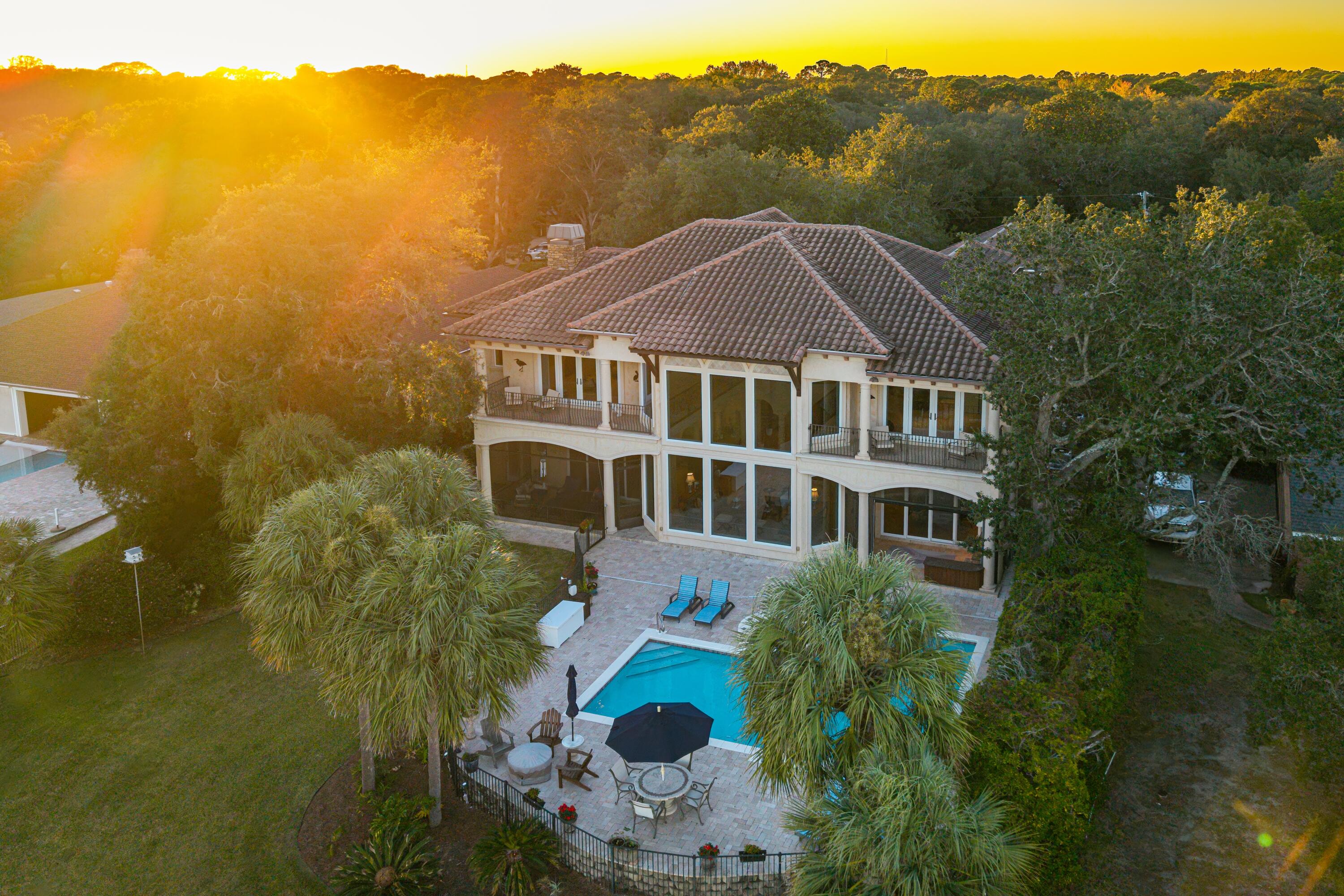 LAKE LORRAINE ESTATES - Residential