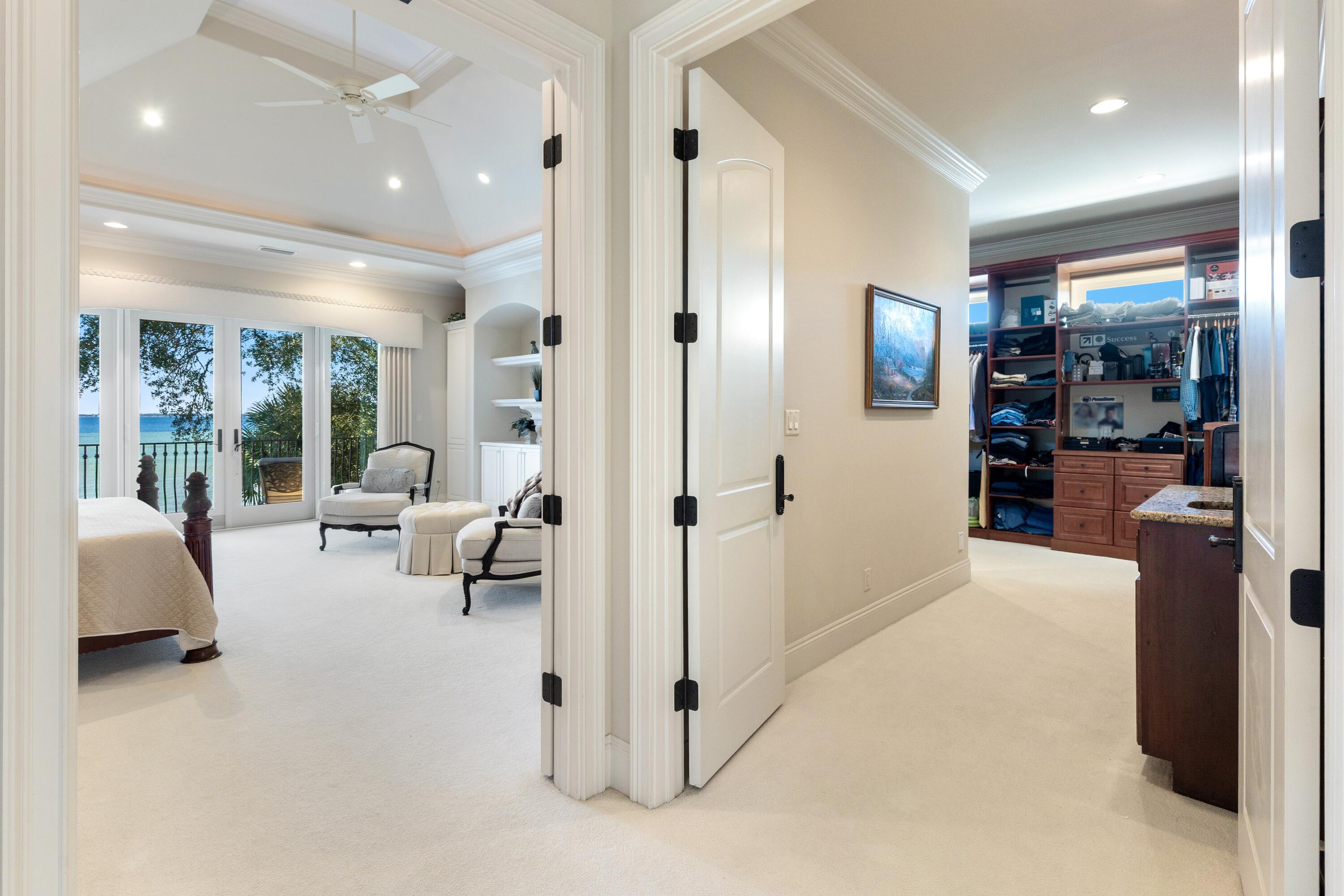 LAKE LORRAINE ESTATES - Residential