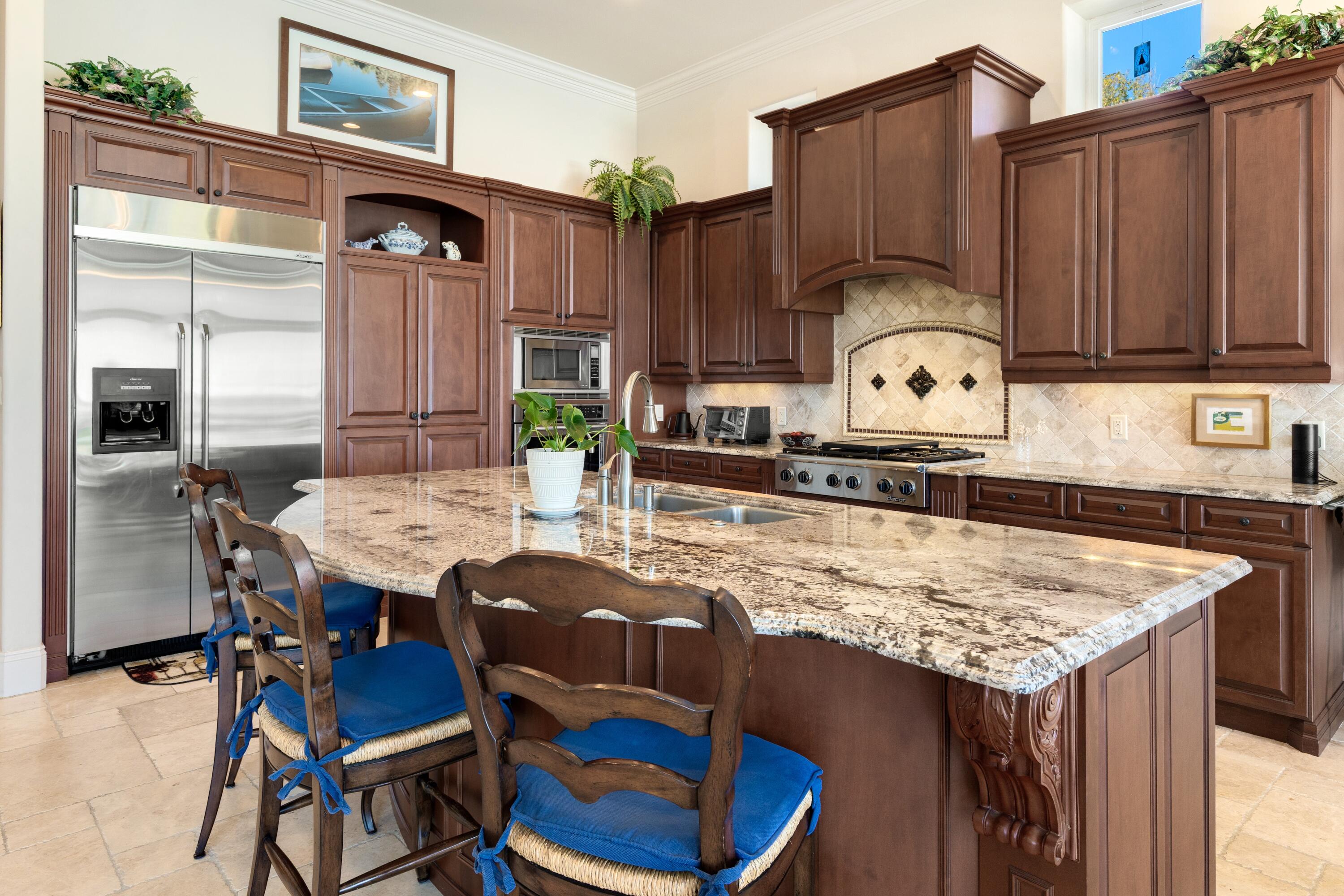 LAKE LORRAINE ESTATES - Residential