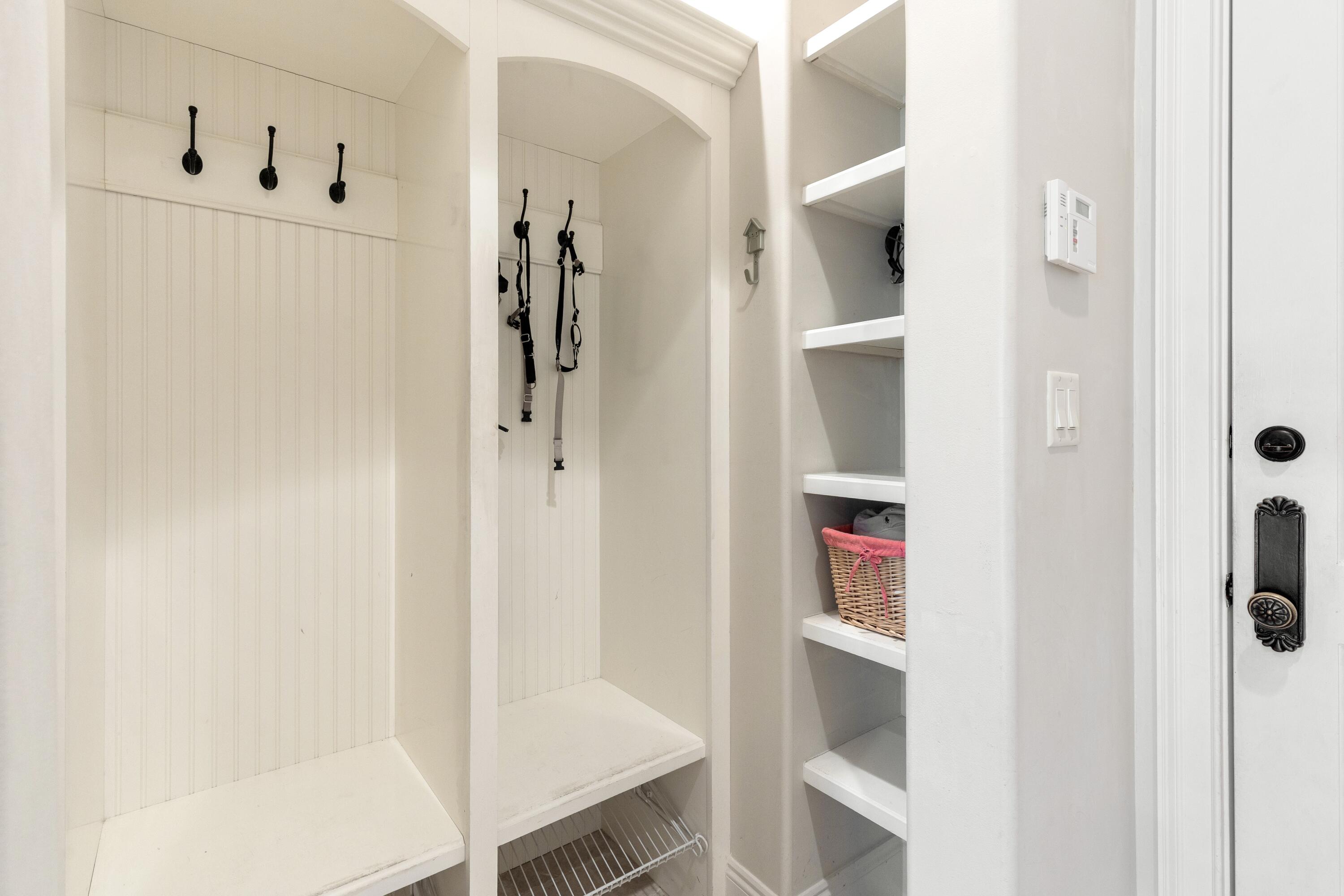 LAKE LORRAINE ESTATES - Residential