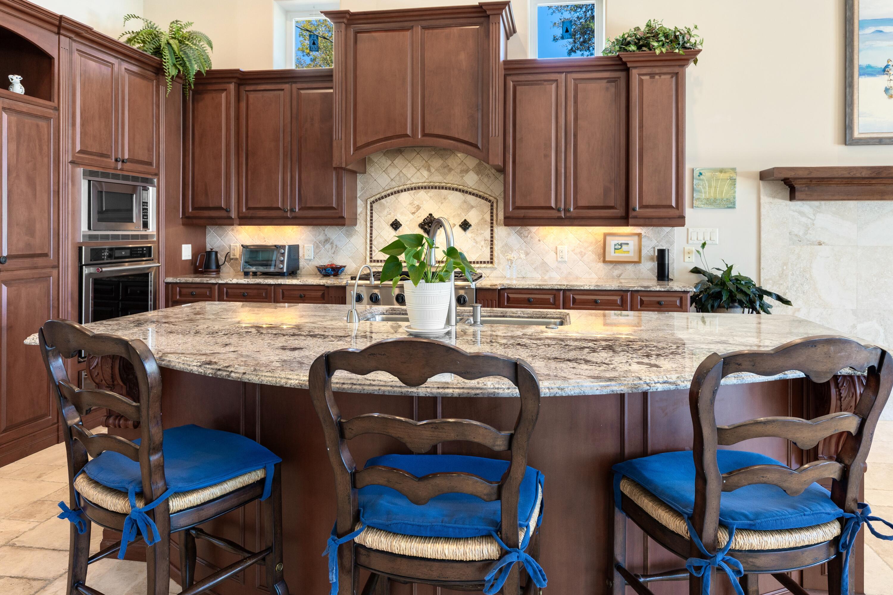 LAKE LORRAINE ESTATES - Residential