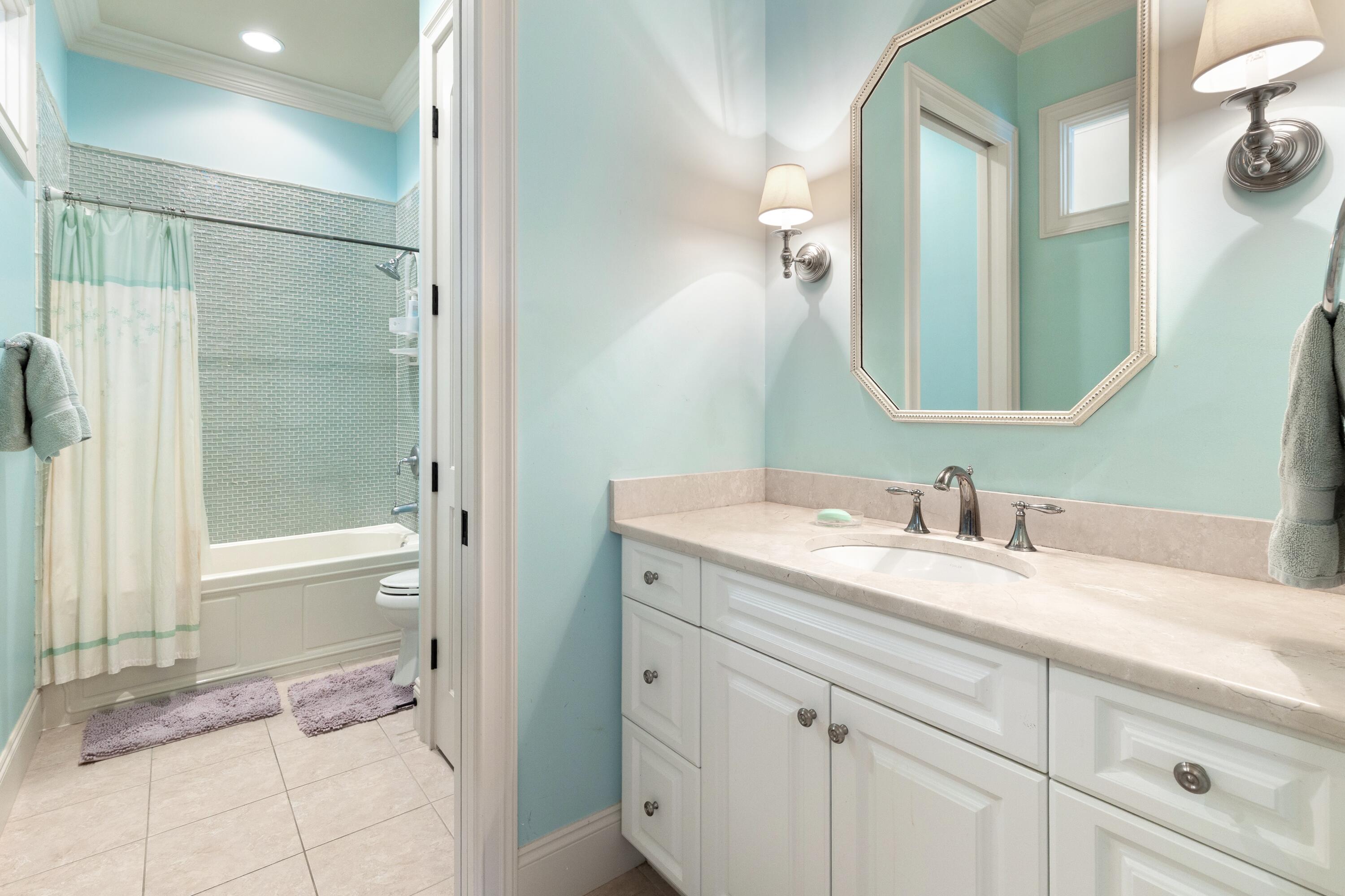 LAKE LORRAINE ESTATES - Residential