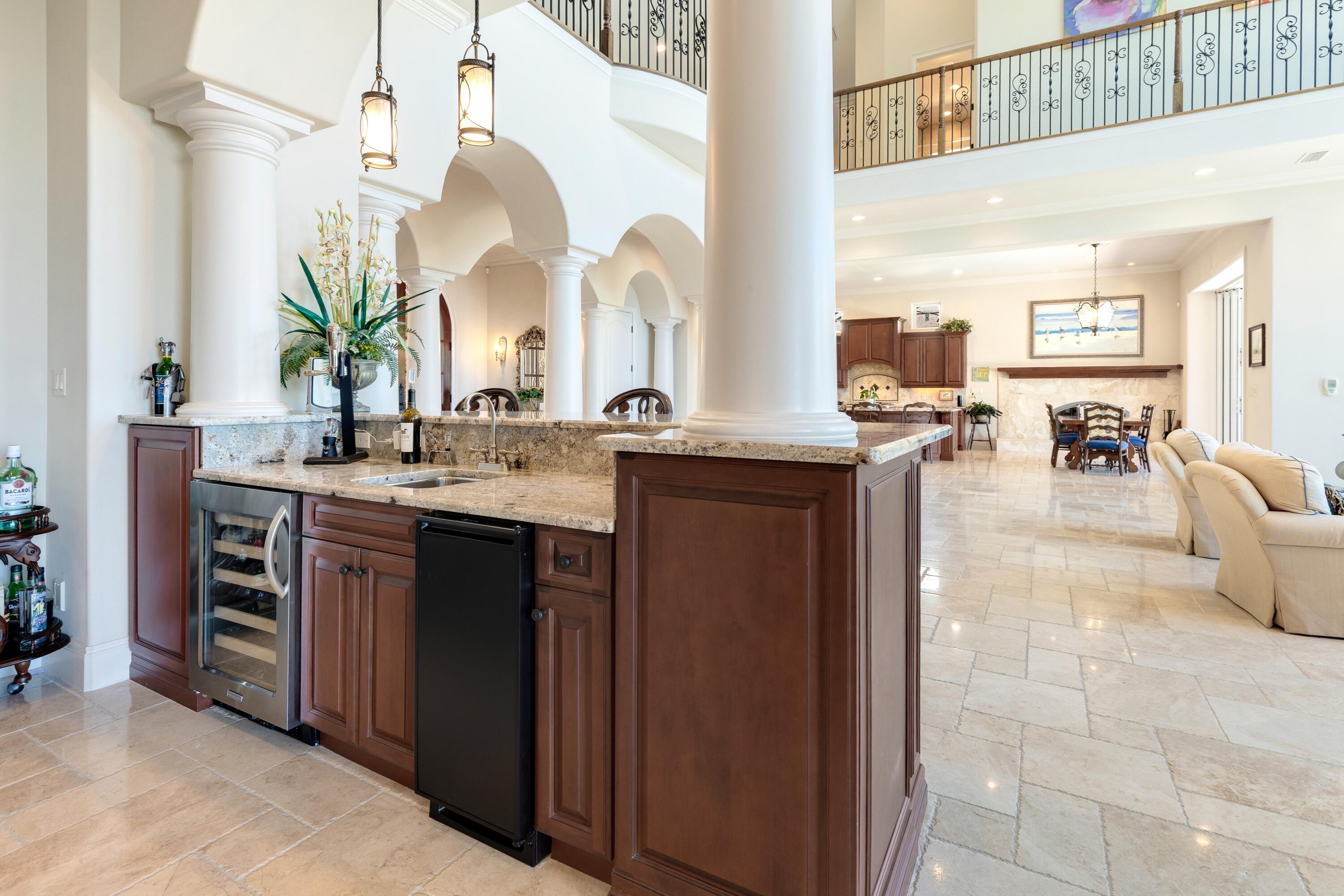 LAKE LORRAINE ESTATES - Residential