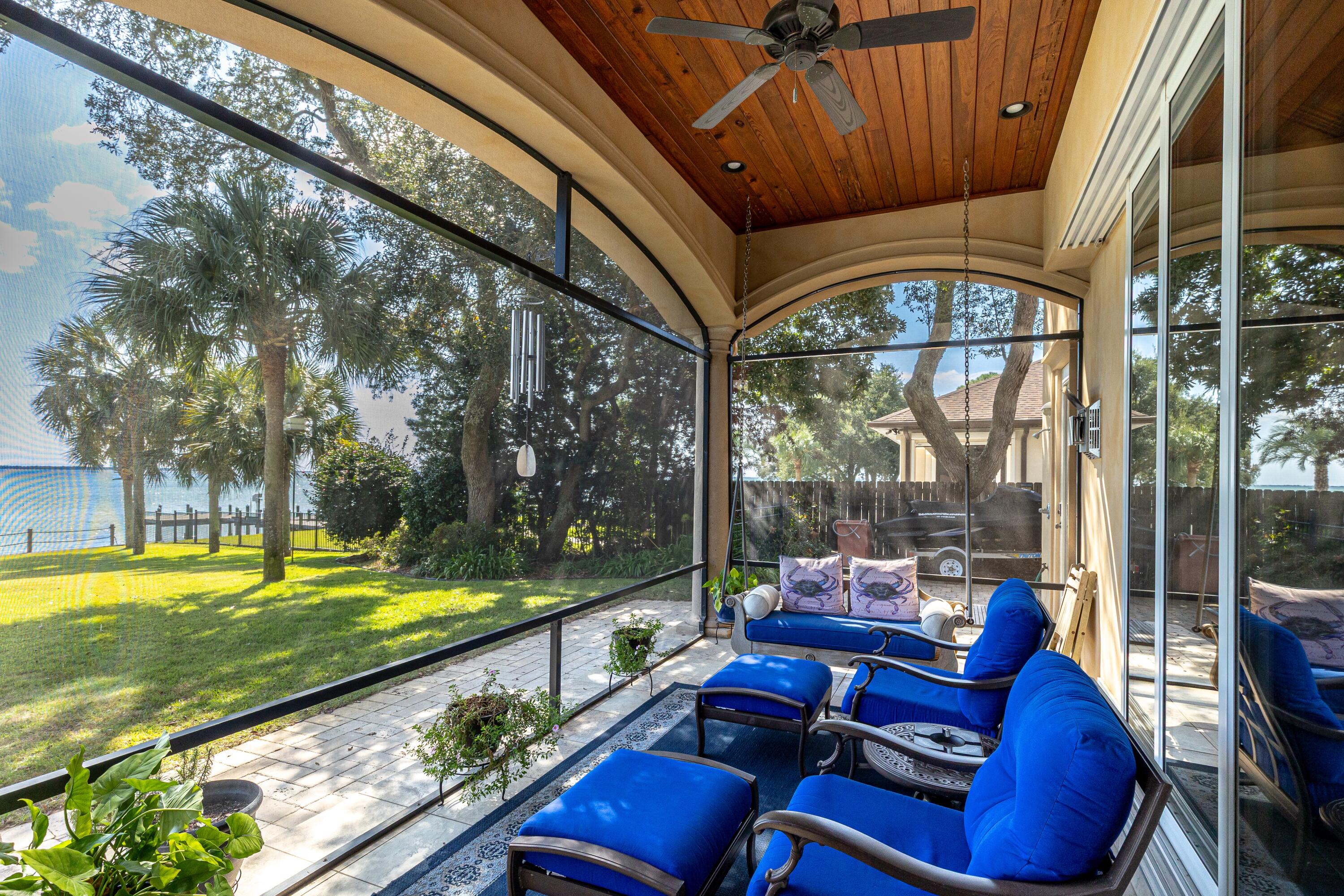 LAKE LORRAINE ESTATES - Residential