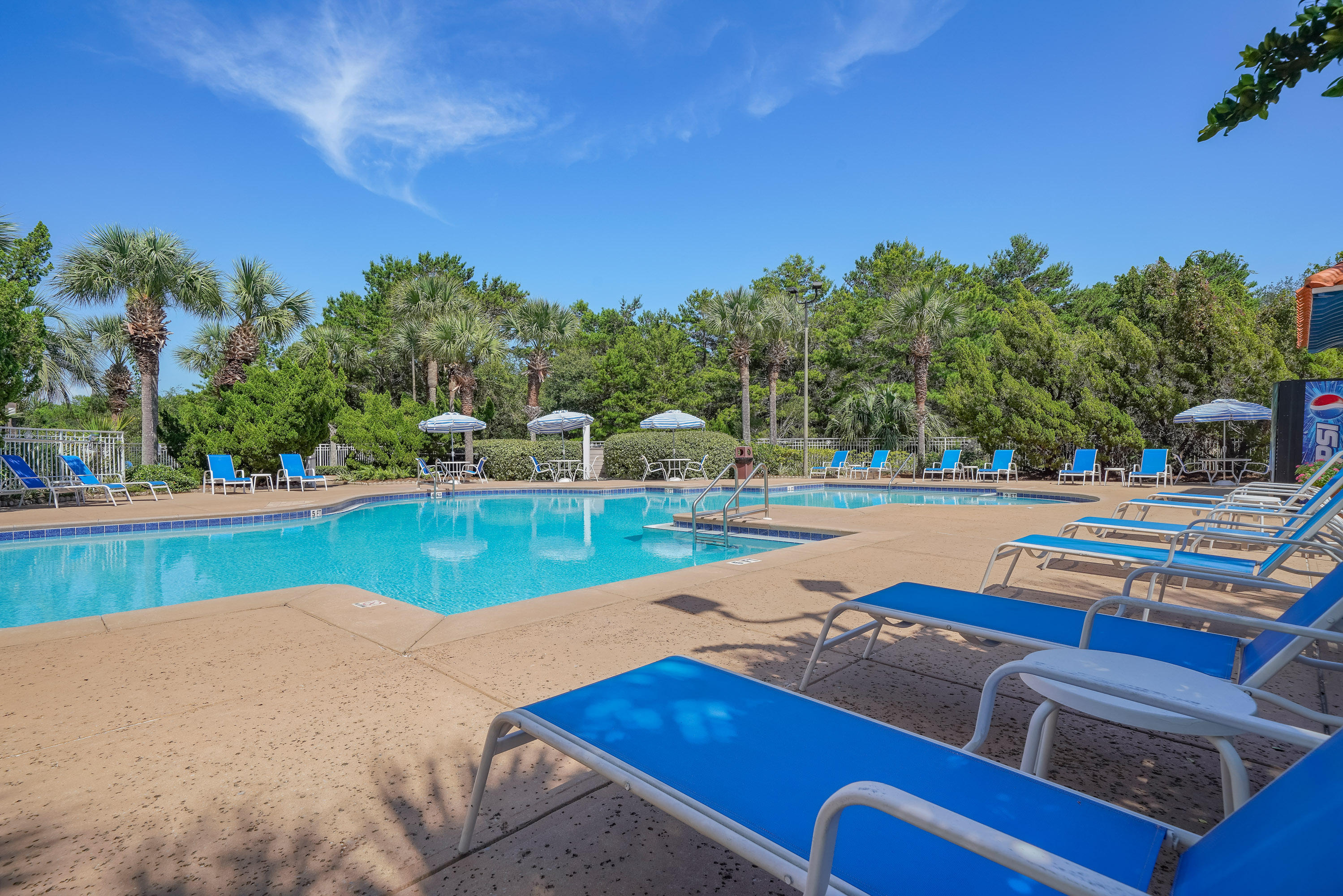 SUMMIT AT TOPS'L (THE) - Residential