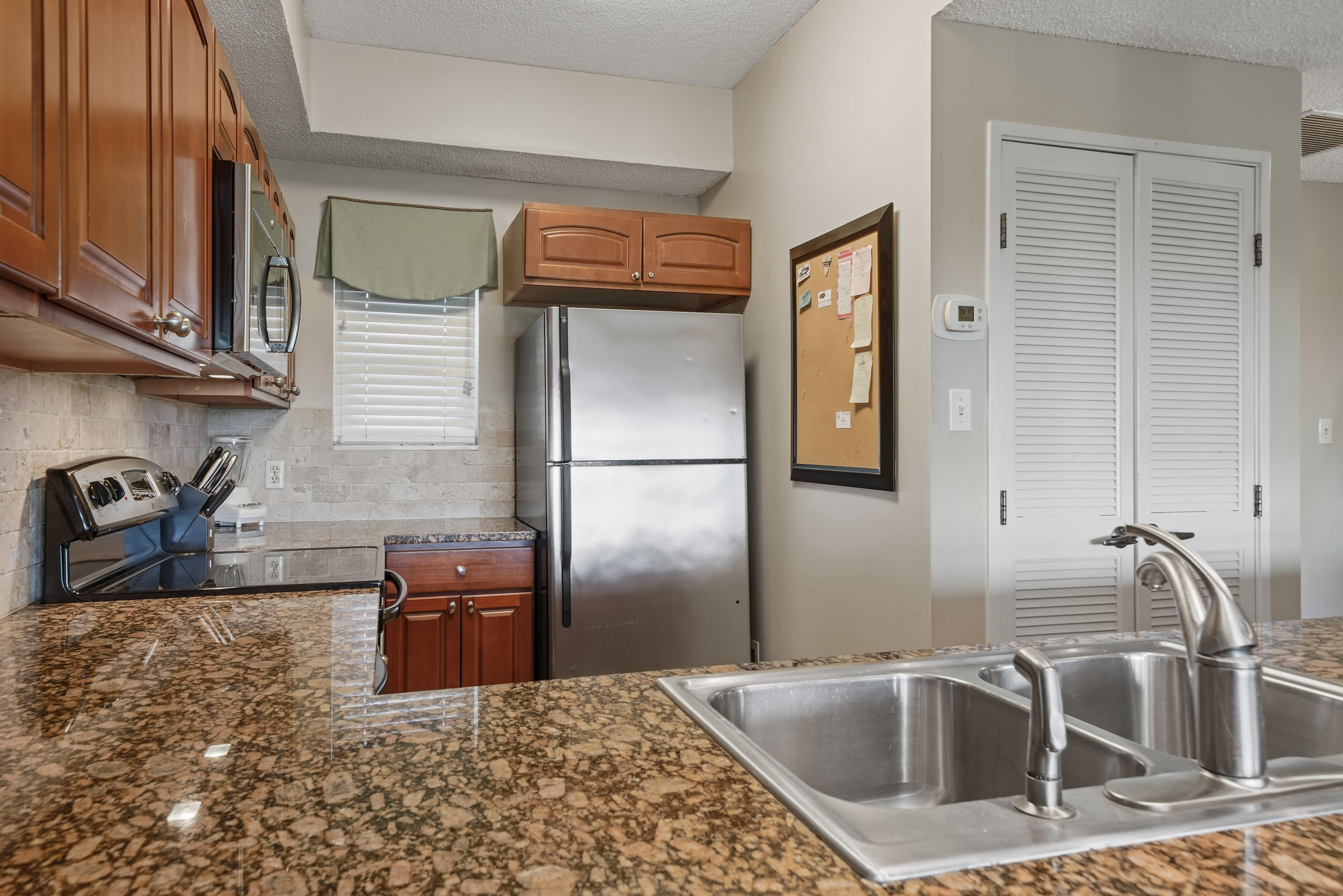 SUMMIT AT TOPS'L (THE) - Residential