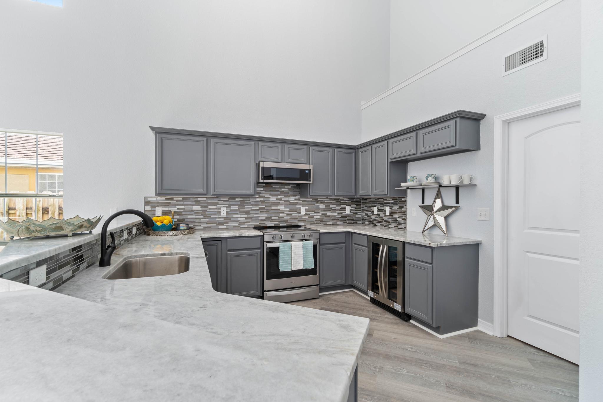 DRIFTWOOD ESTATES - Residential