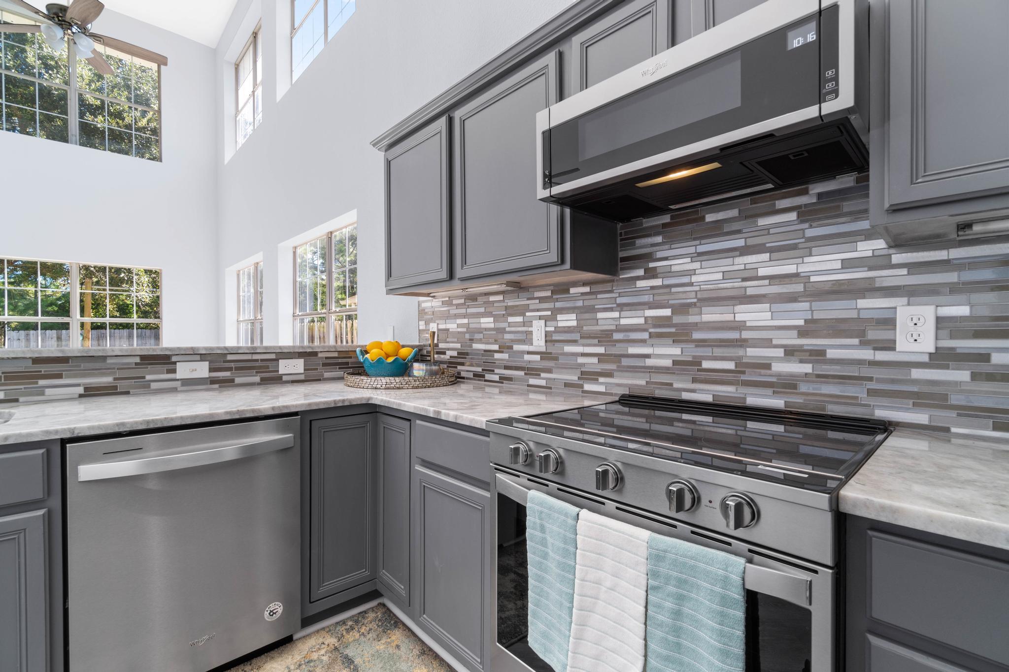 DRIFTWOOD ESTATES - Residential