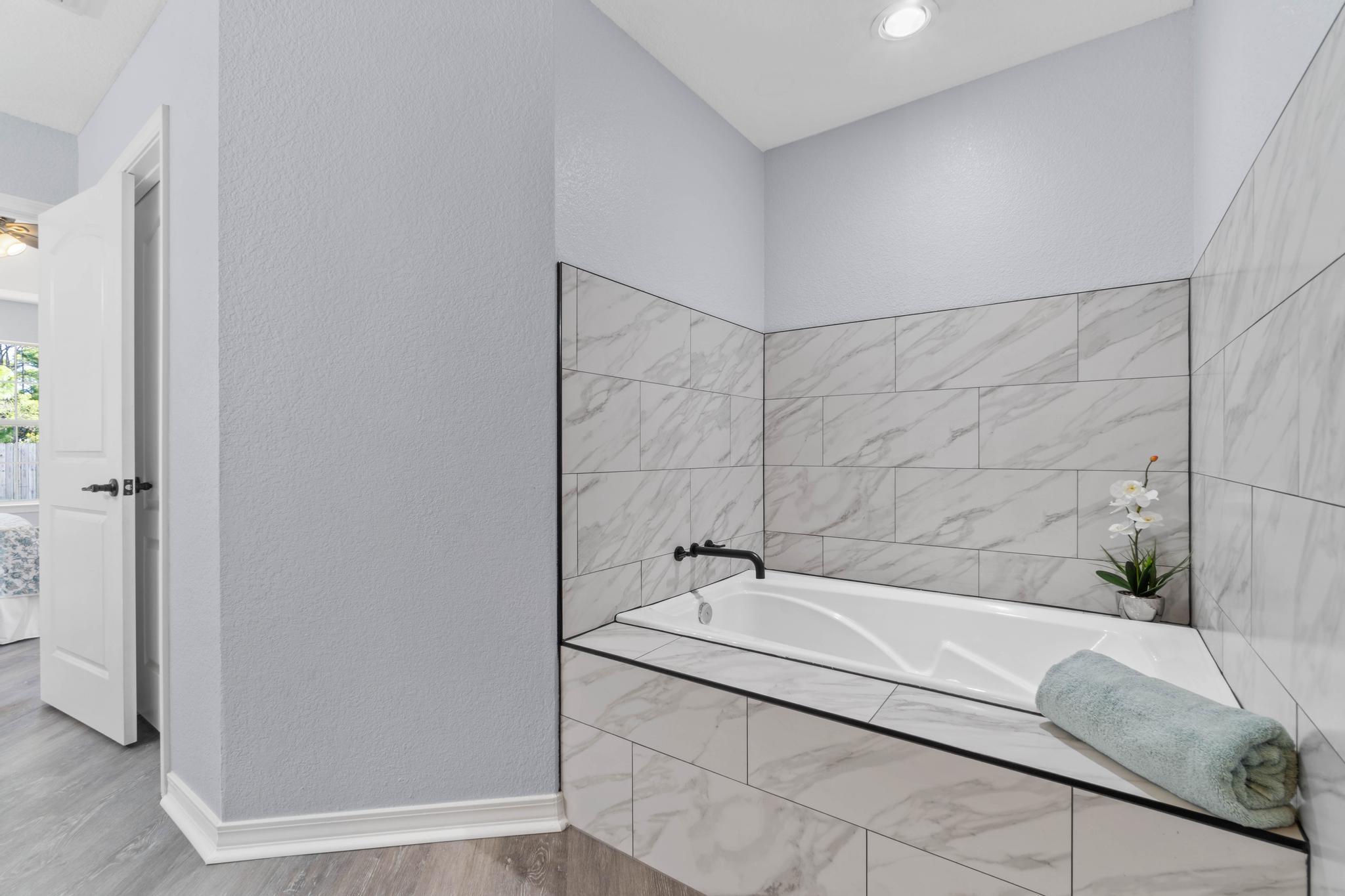 DRIFTWOOD ESTATES - Residential