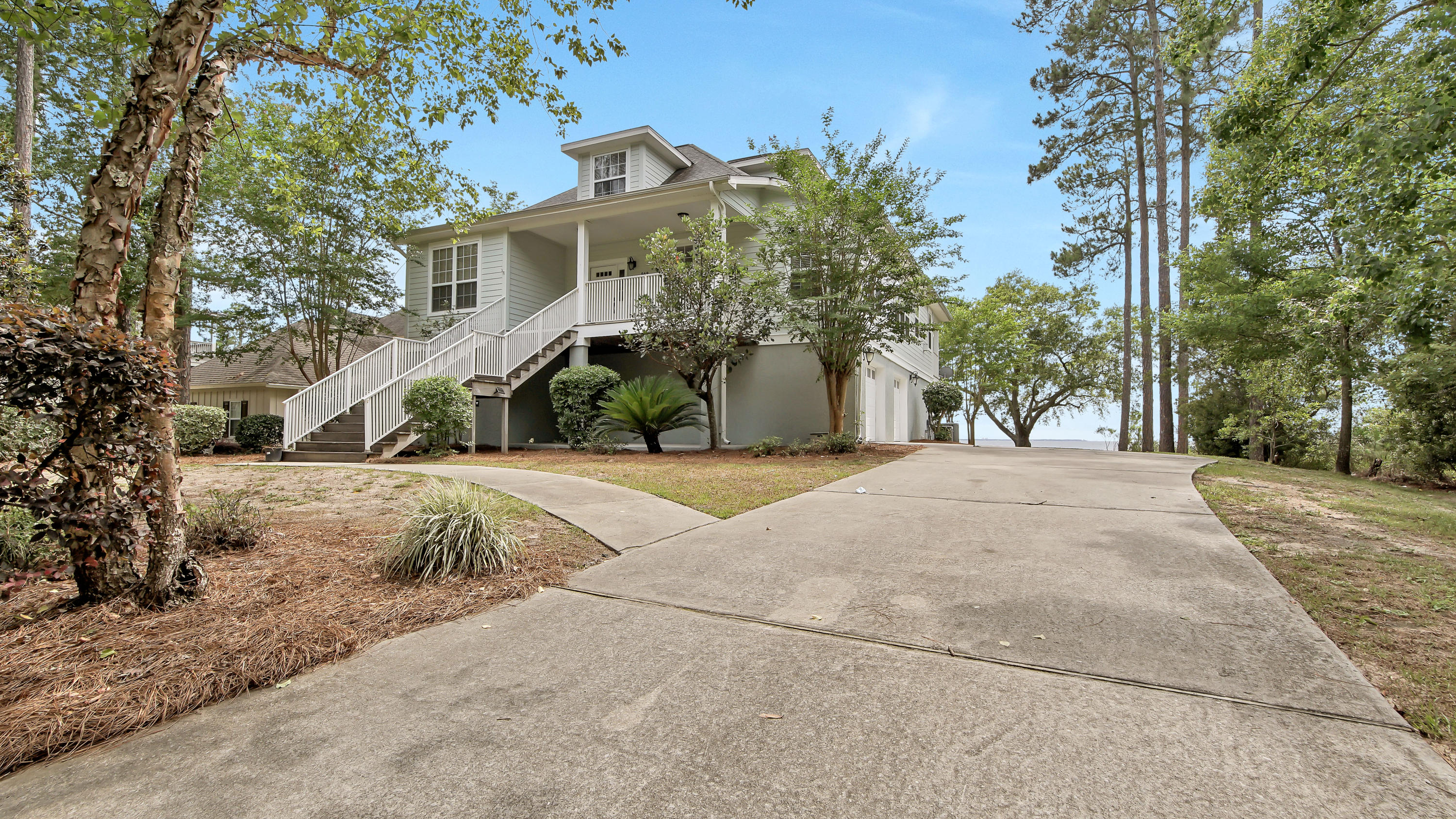 BACKUP OFFERS Being ACCEPTED!Beautiful Choctawhatchee Bay-front home with views from the back Balcony, Master Bedroom, Living Room, Dinette and Upstairs Bedroom! Welcome home to this fabulous 4-Bedroom, 3-Bath home with Separate Laundry Room, Massive Living and Dining Rooms. Living Room has a Fireplace for those Chilly Evenings, the Kitchen Boasts Stainless Steel Appliances, Granite Countertops, Center Island with Extra Food Prep Sink. There's an Additional Built-in Oven to Accommodate those Large Family Gatherings. Tenants are gone! Home has been Cleaned, Pressure Washed, Wood Decks & Stairs Stained, Exterior and All Interior Painted including Ceilings, Crown Molding, Baseboards, Window Trim, and Doors. Brand New Carpet Installed, All New Door Hardware throughout.