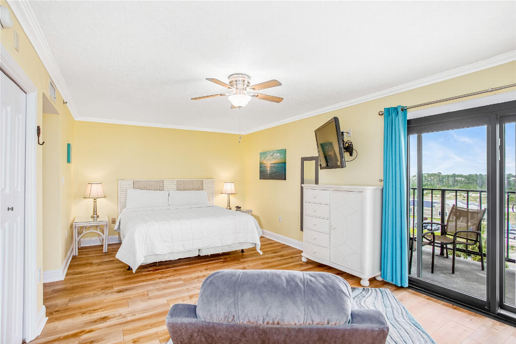 ocean breeze condominium - Residential