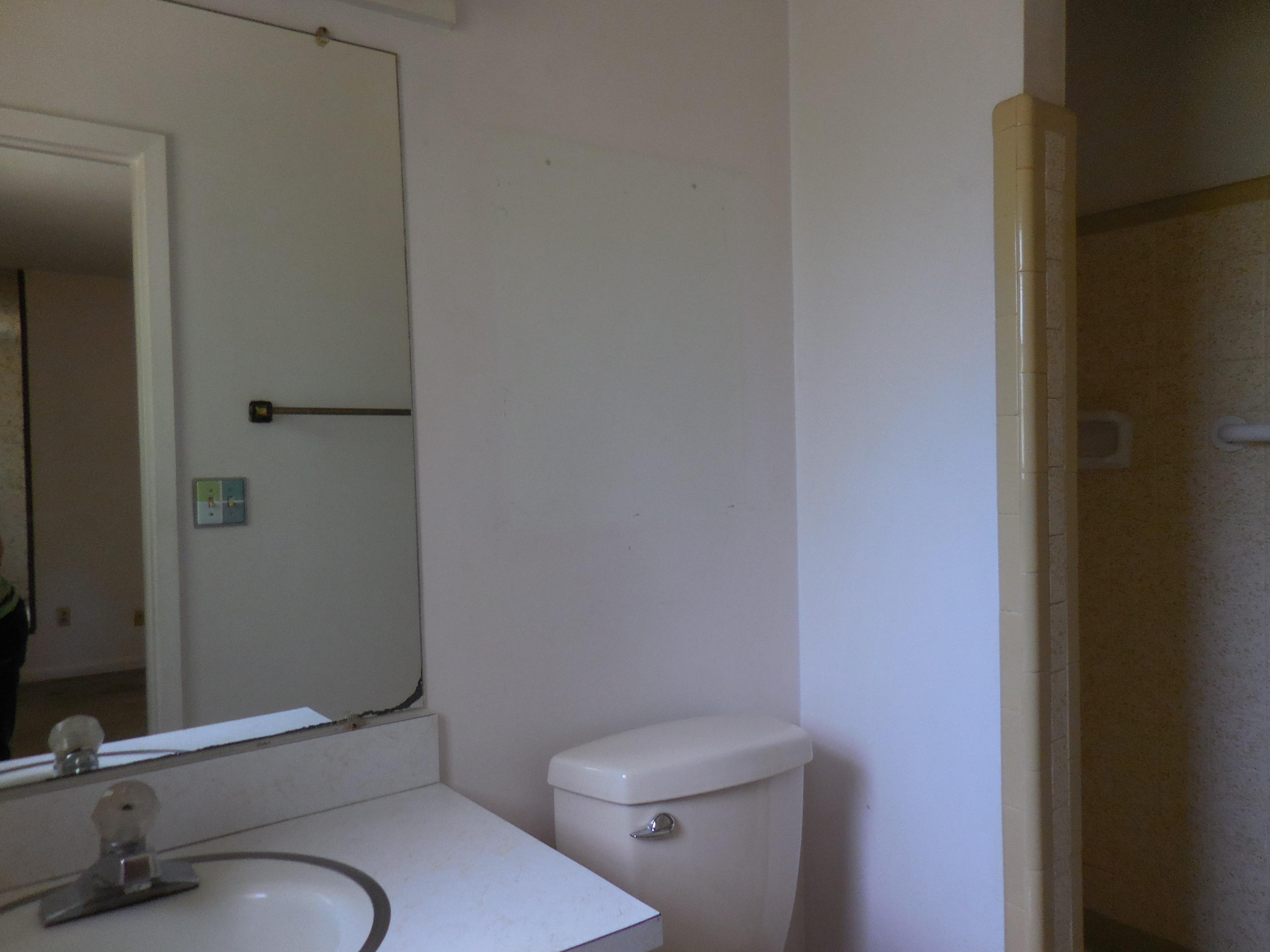 CAROL ANNE MANOR 1ST ADDN - Residential