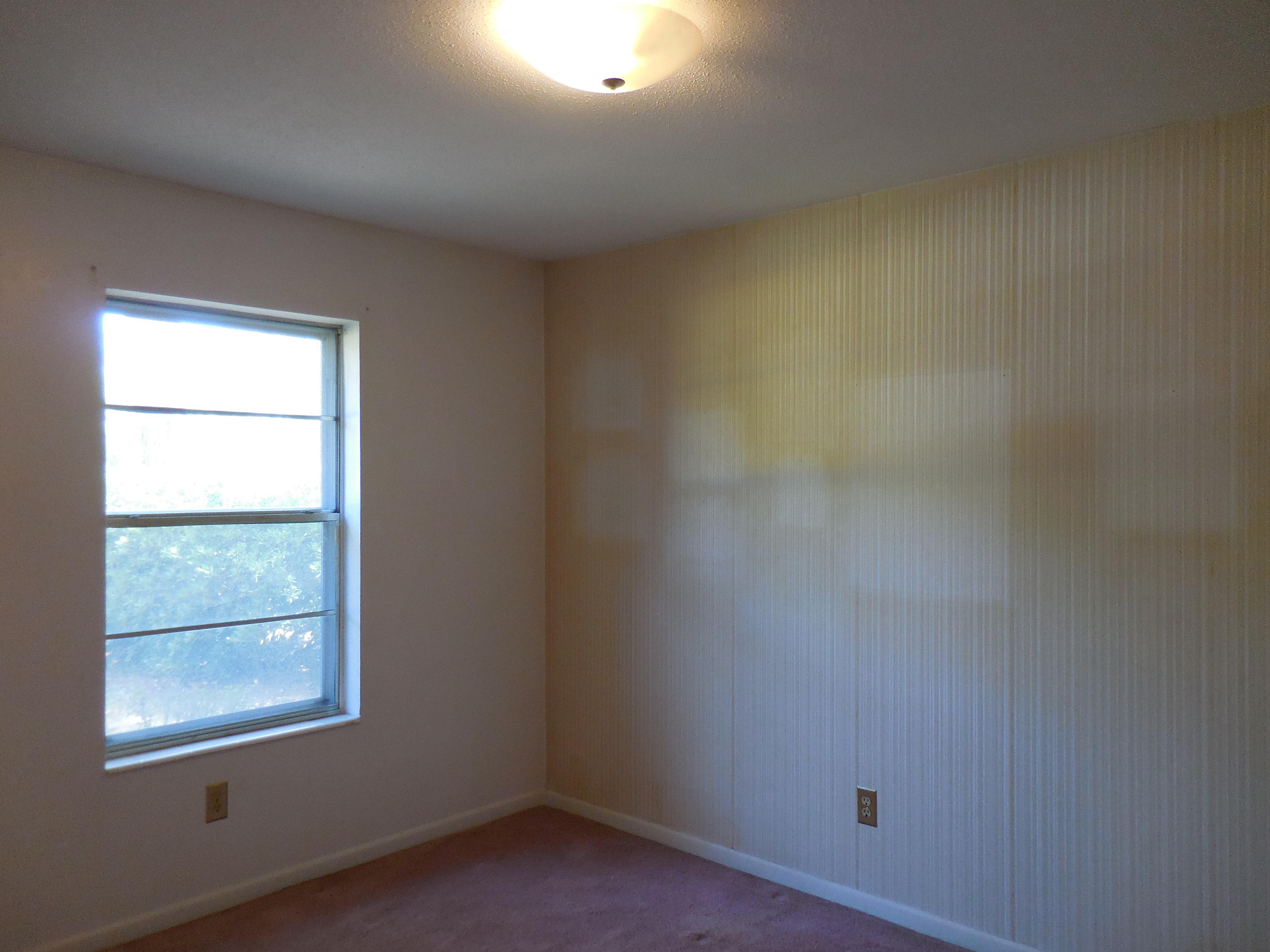 CAROL ANNE MANOR 1ST ADDN - Residential