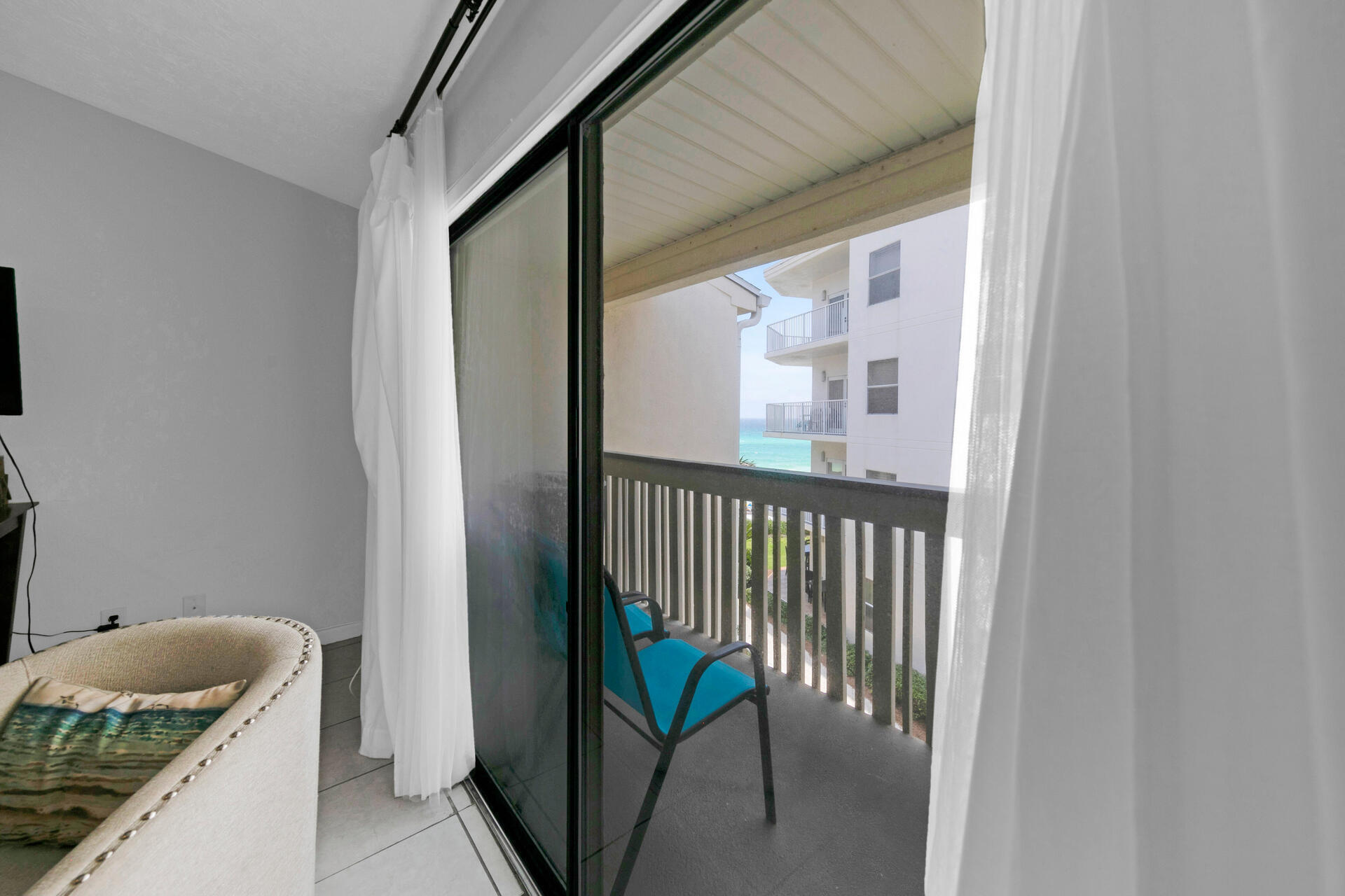 BEACHSIDE CONDO AT SEAGROVE - Residential