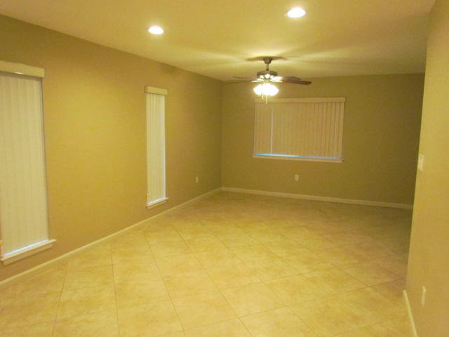 edge water village s/d lot 1 blk 7 810-659 - Residential Lease