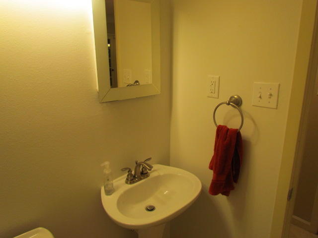 edge water village s/d lot 1 blk 7 810-659 - Residential Lease