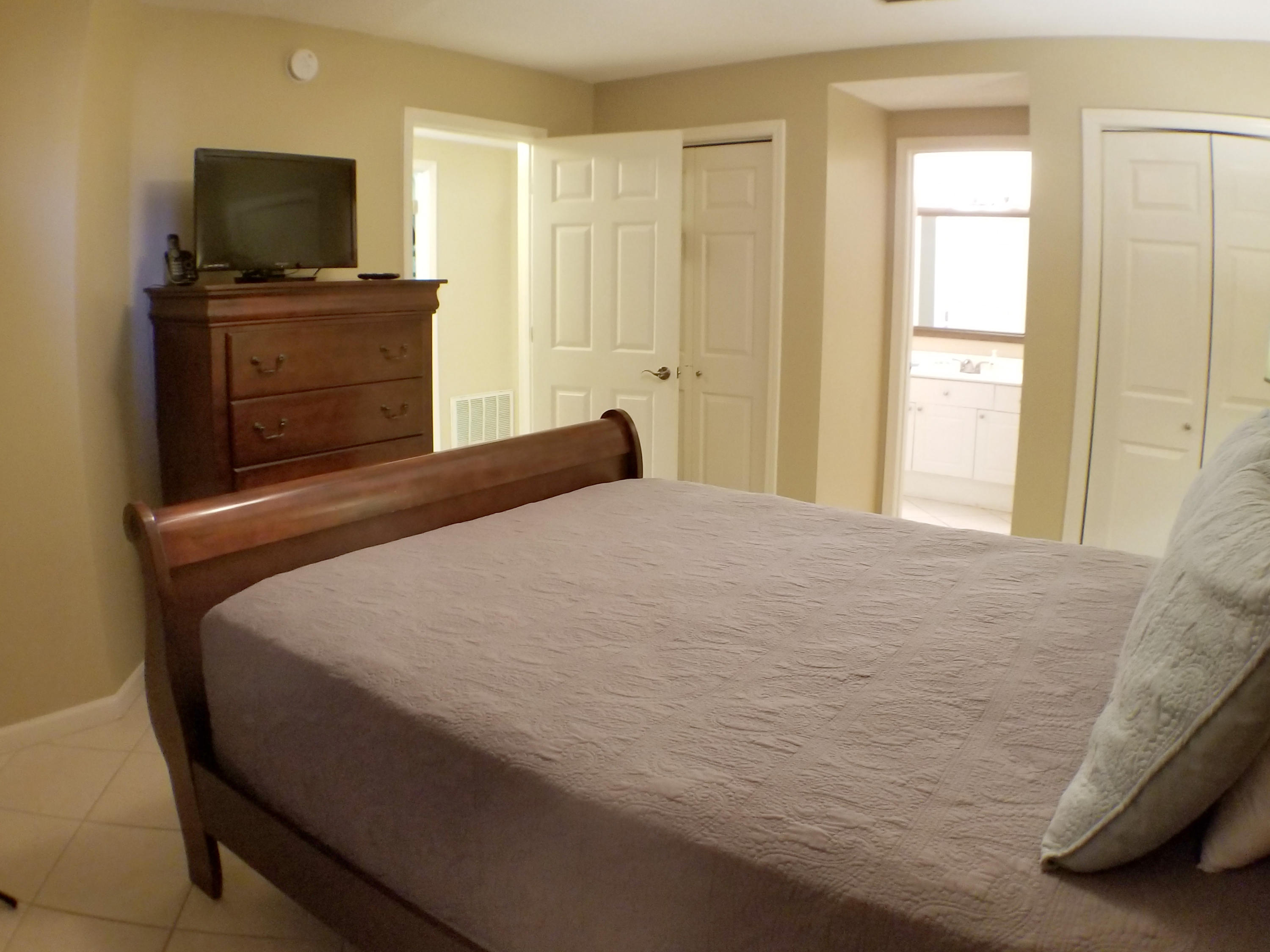 CIBONEY CONDO - Residential