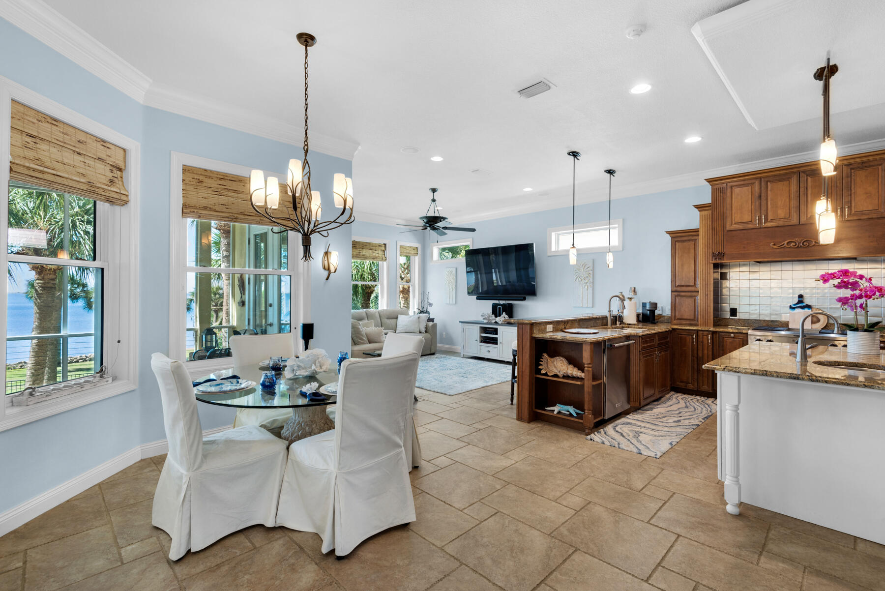 SOUNDSIDE - Residential