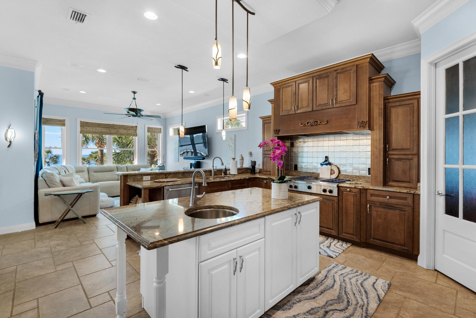 SOUNDSIDE - Residential