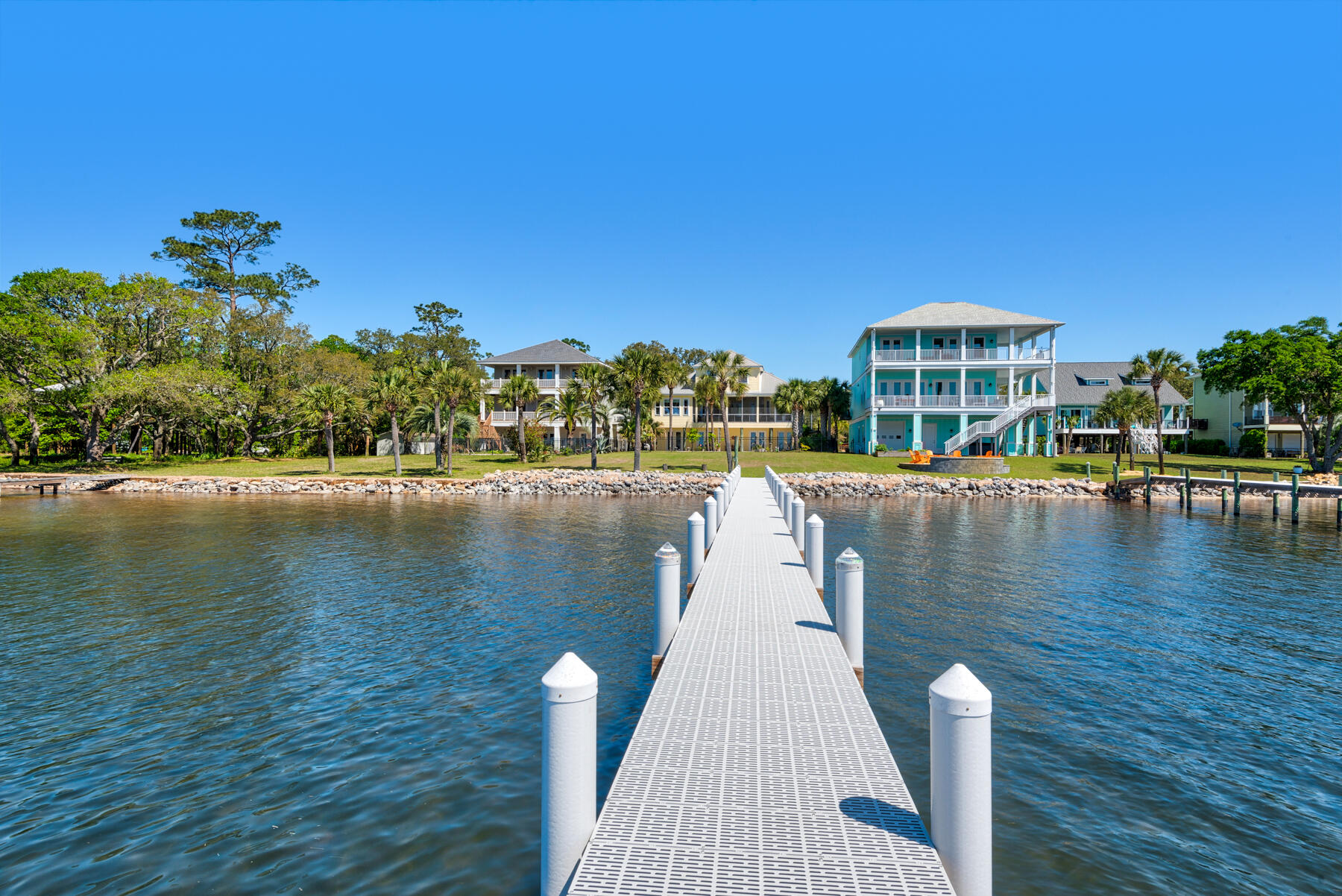 SOUNDSIDE - Residential