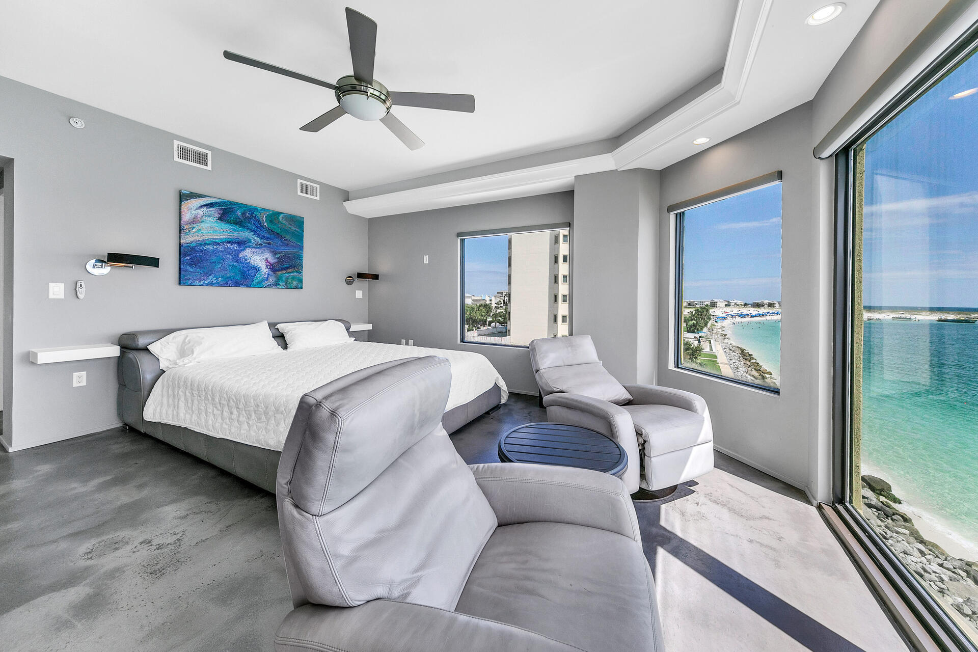 WATERVIEW TOWERS YACHT CLUB - Residential