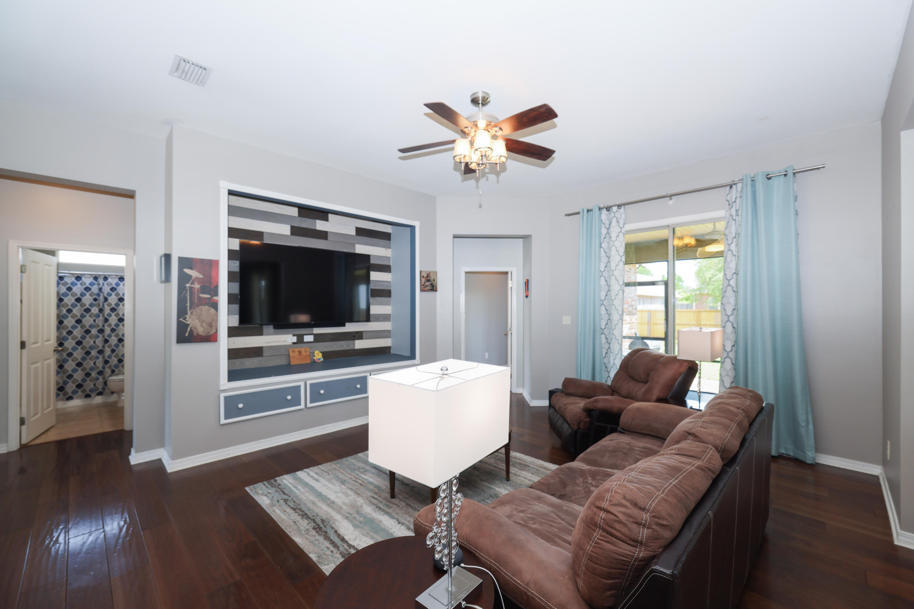 TREASURE ISLE ESTATES - Residential