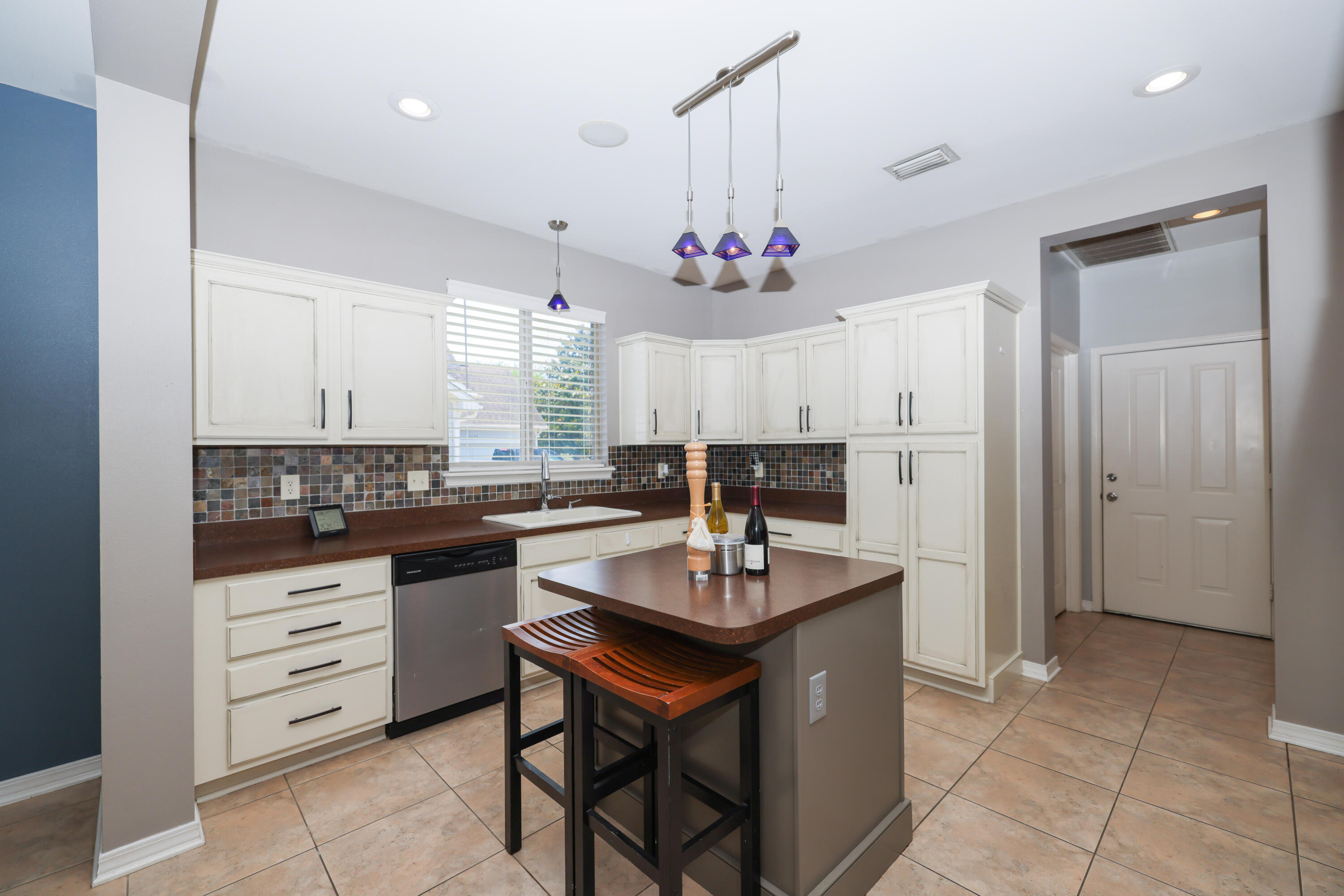 TREASURE ISLE ESTATES - Residential