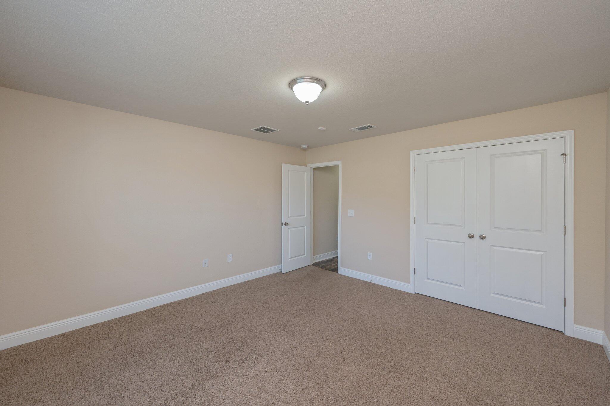 FOX VALLEY - Residential