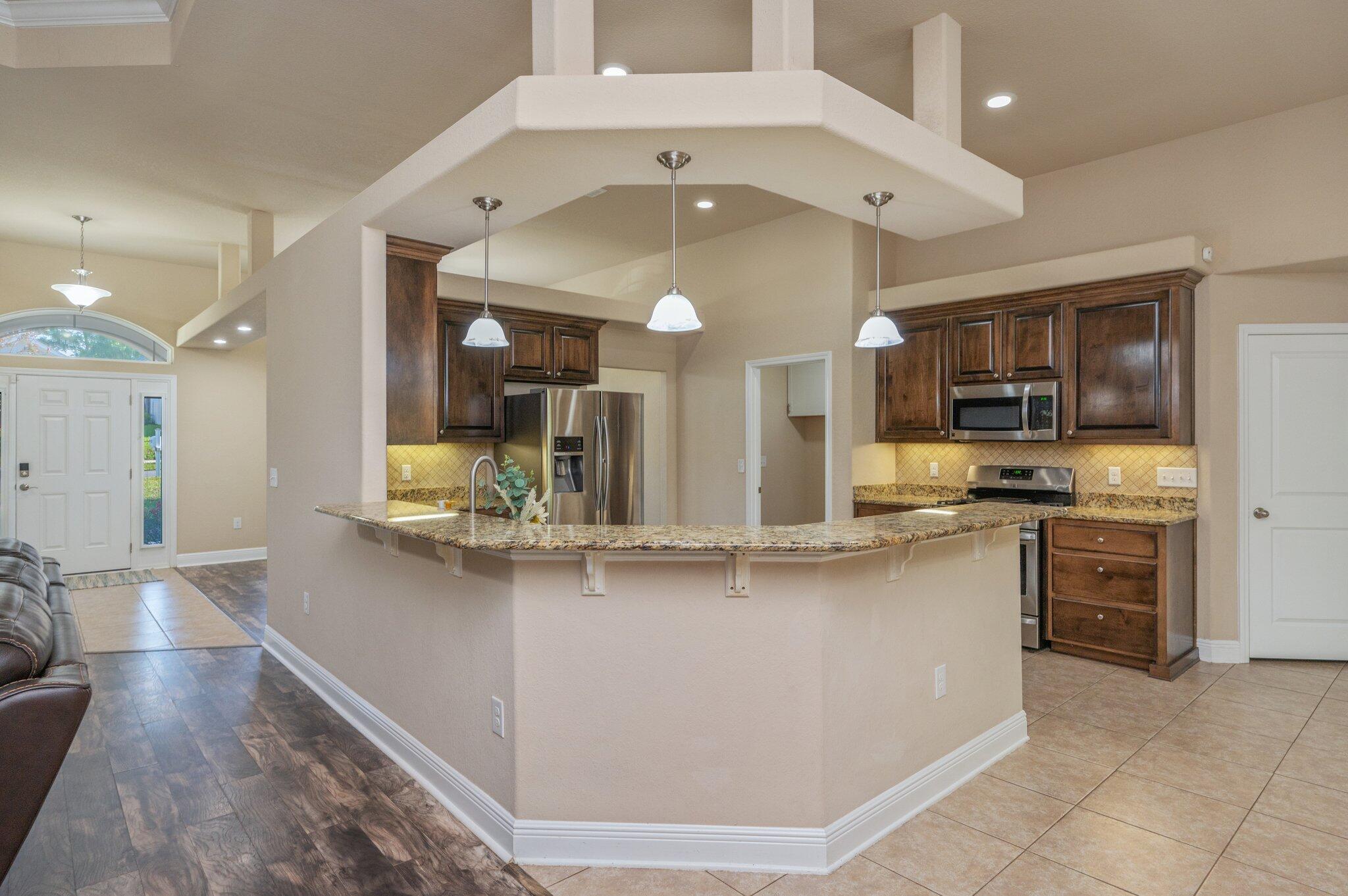 FOX VALLEY - Residential