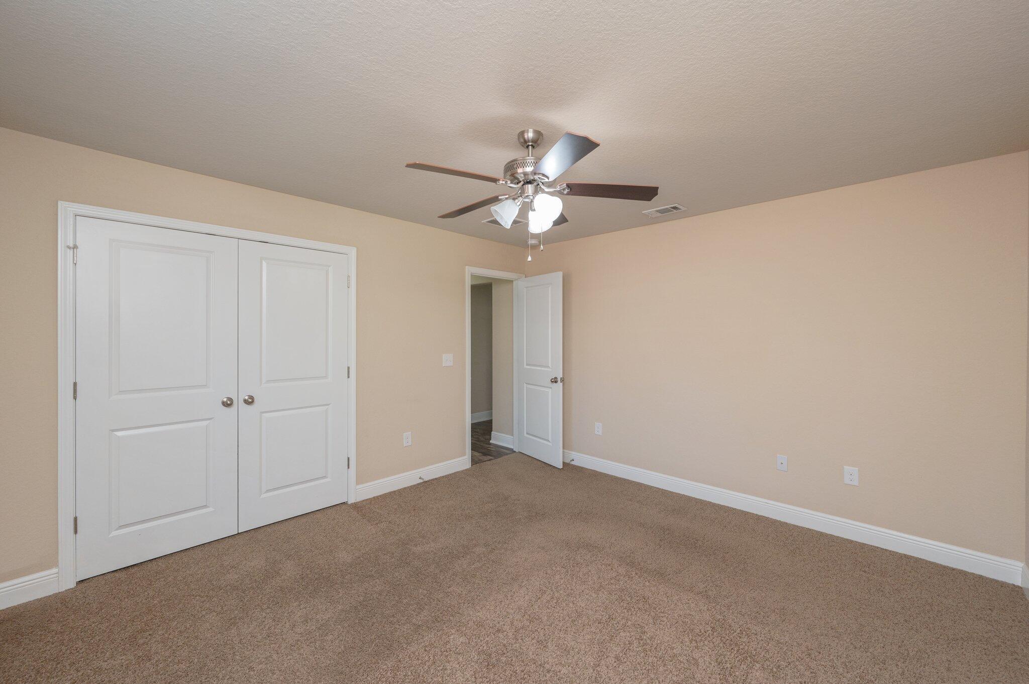 FOX VALLEY - Residential