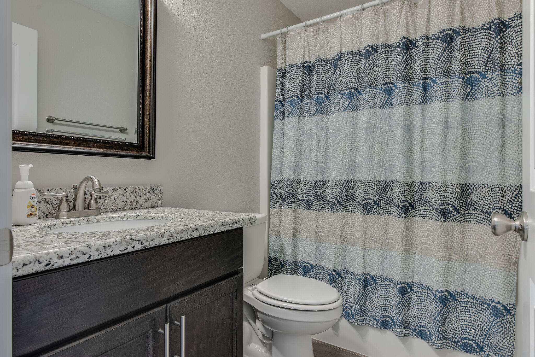BELLA VISTA - Residential Lease