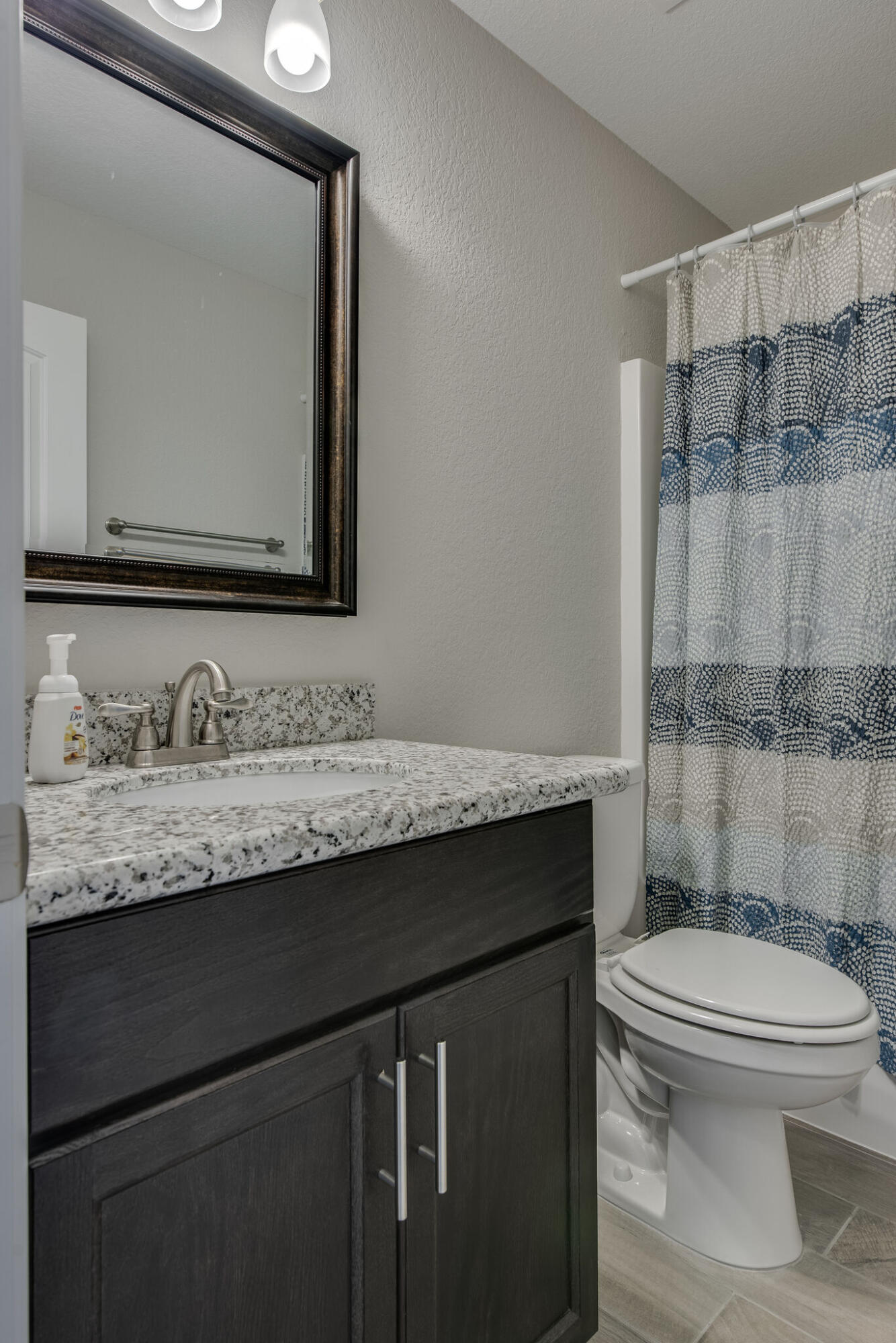 BELLA VISTA - Residential Lease