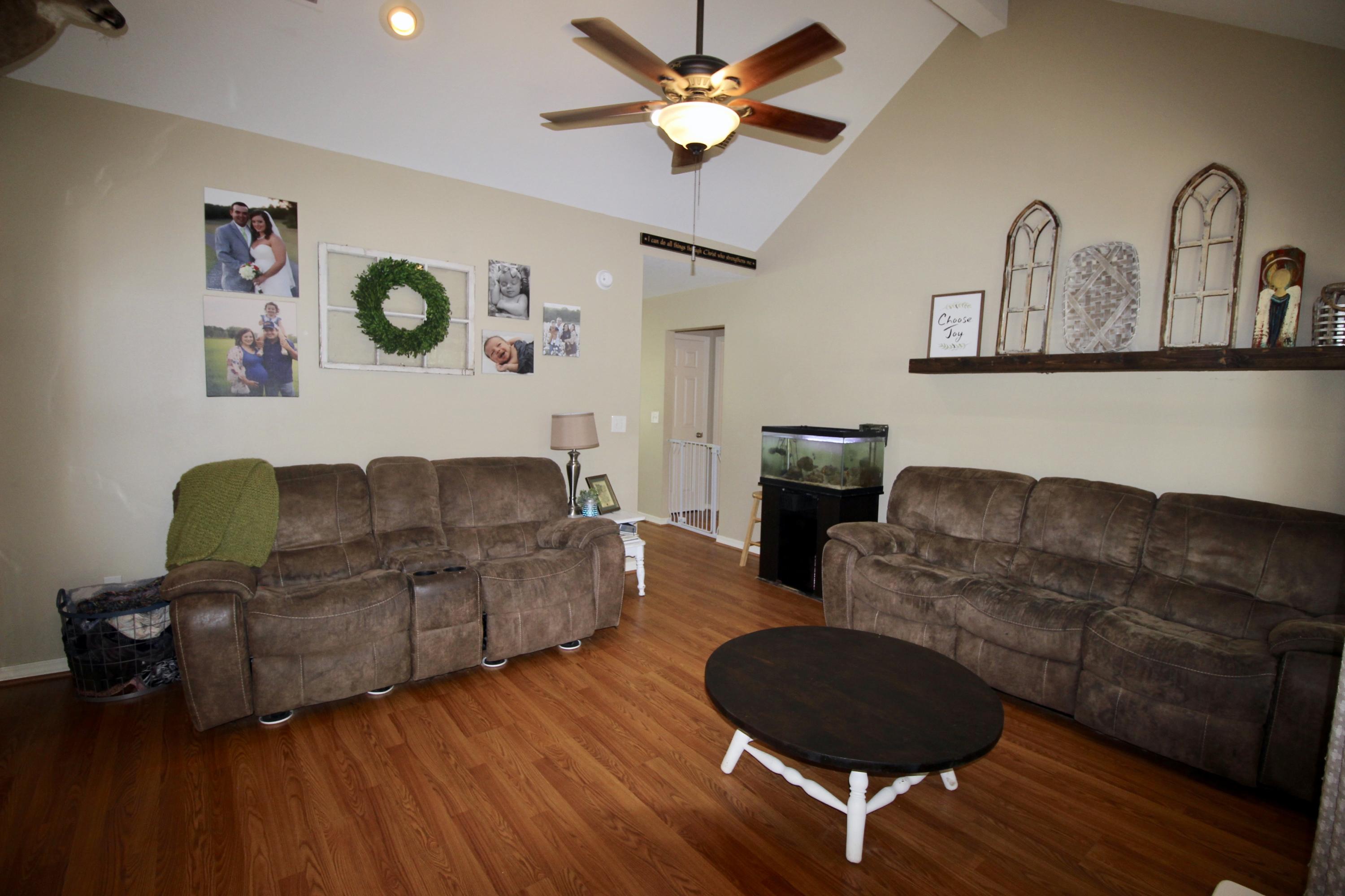 JUNIPER LAKE ESTATES UNIT 3 - Residential