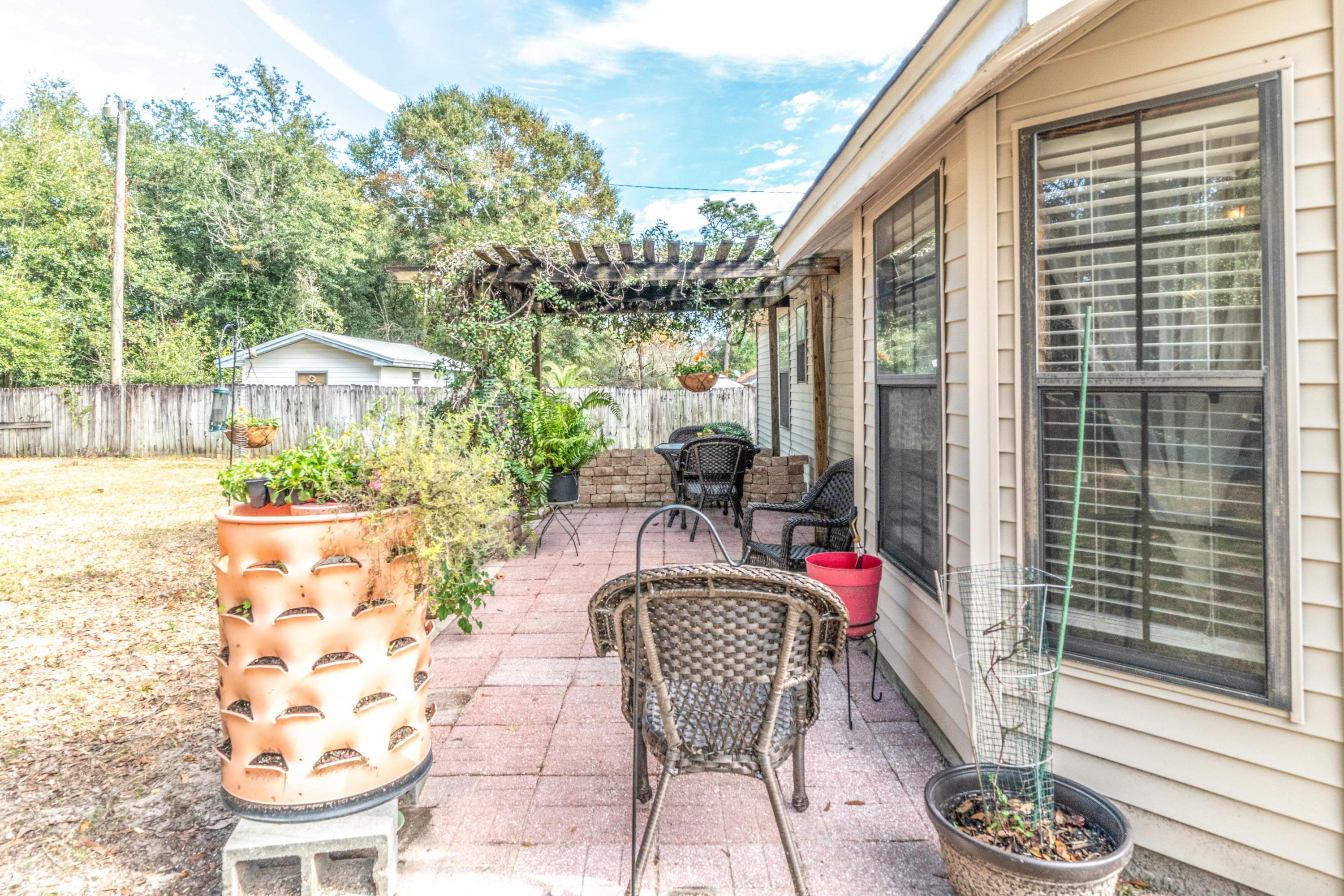 SHOAL TERRACE ESTATES - Residential