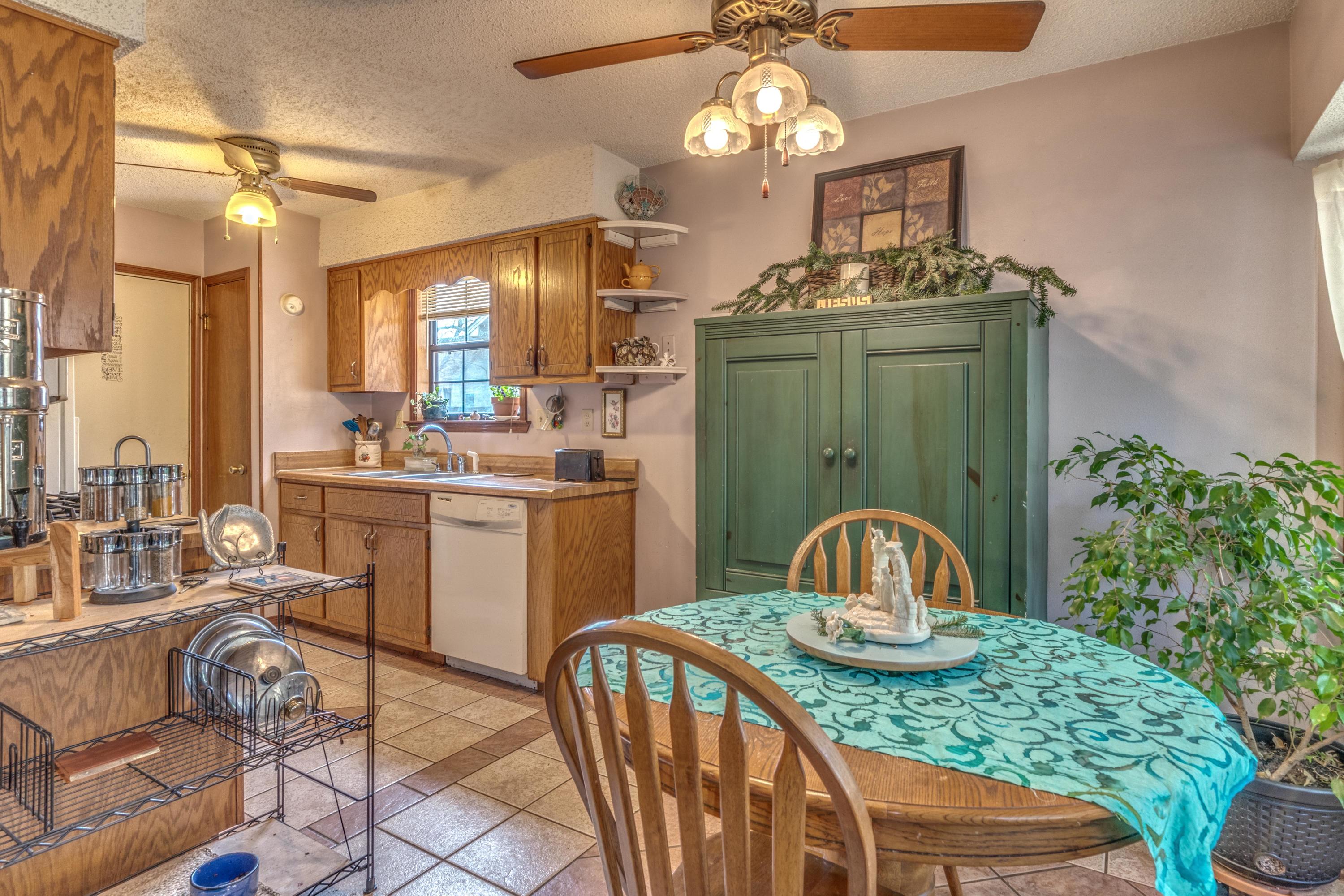 SHOAL TERRACE ESTATES - Residential