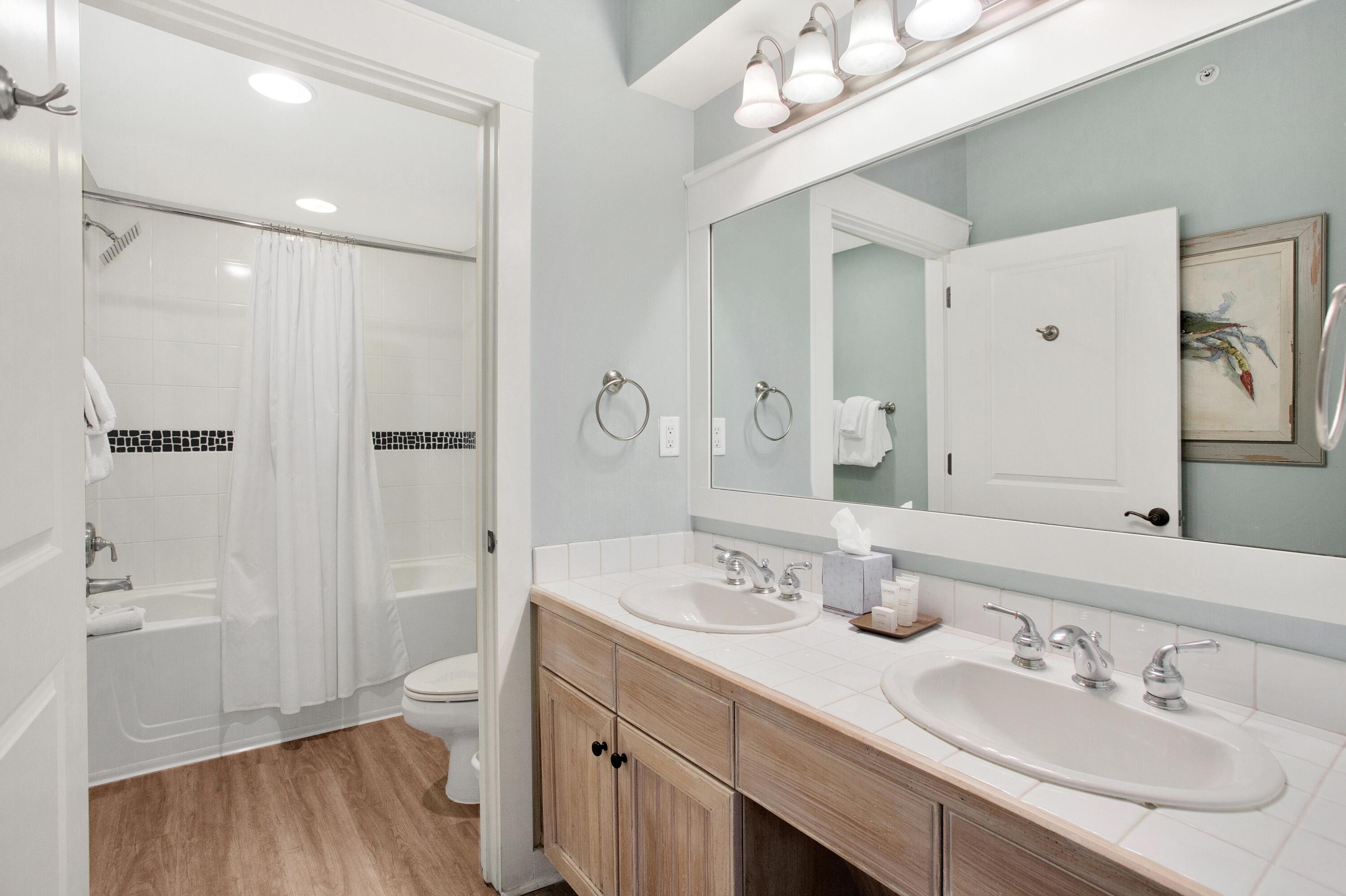 MARKET STREET INN - Residential