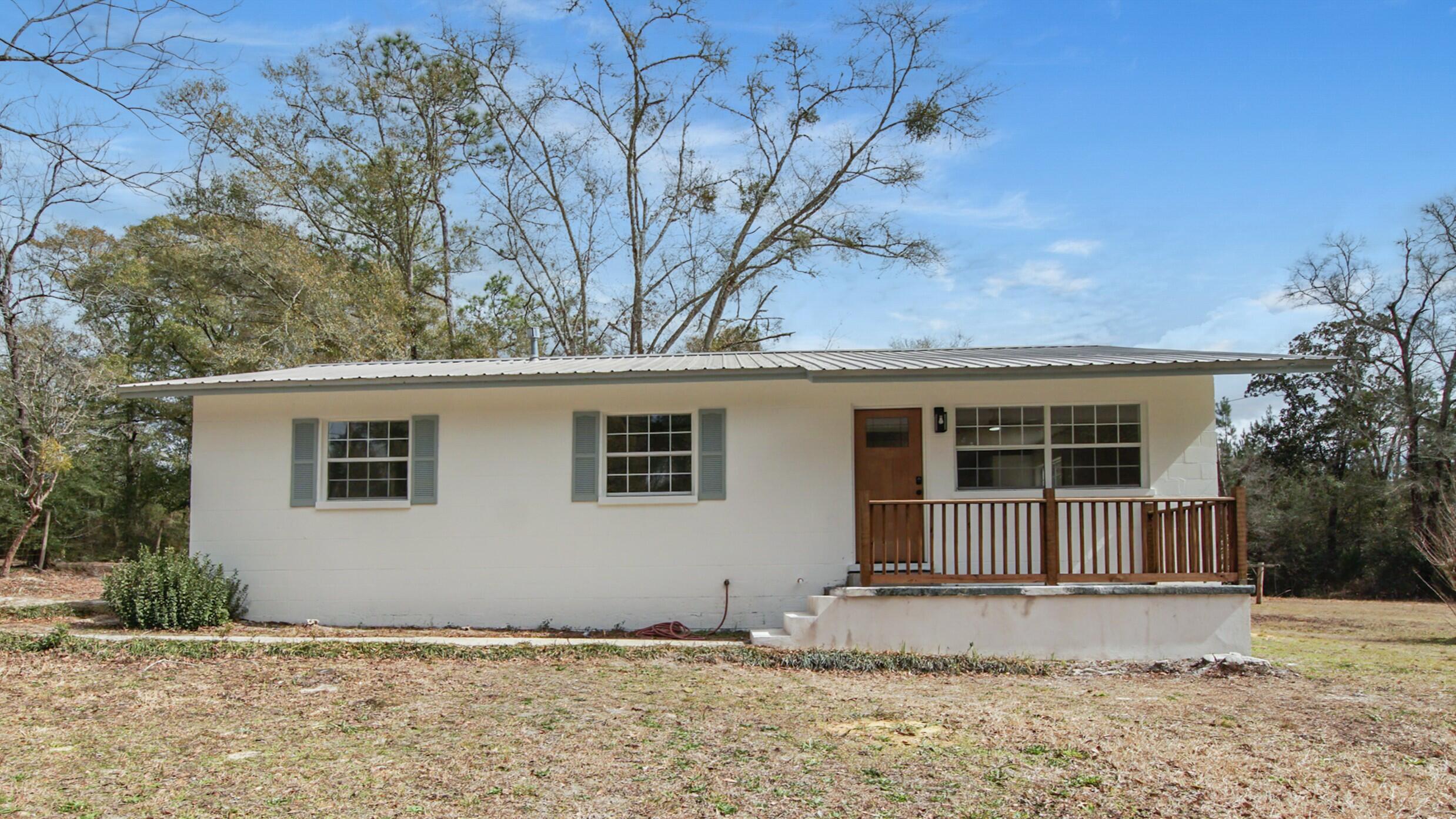 NO RECORDED SUBDIVISION - Residential