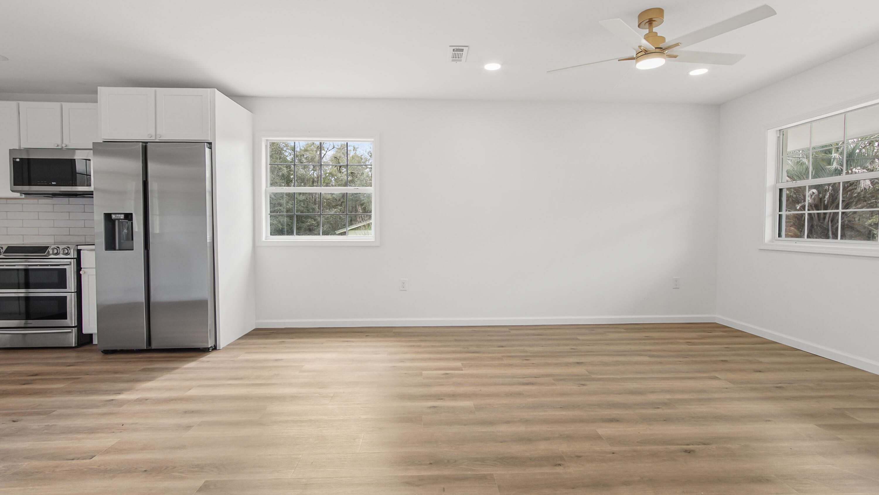 NO RECORDED SUBDIVISION - Residential