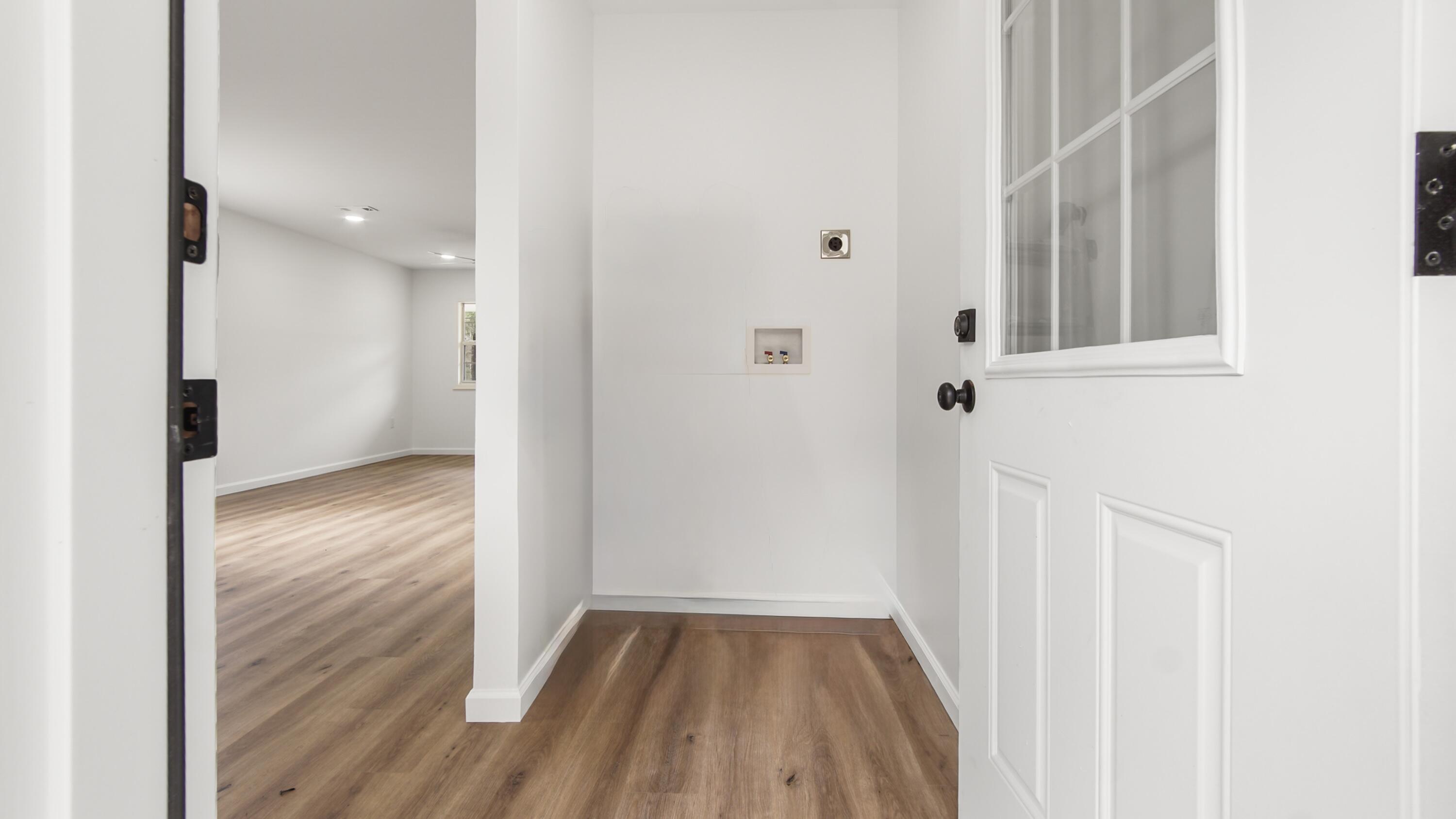 NO RECORDED SUBDIVISION - Residential