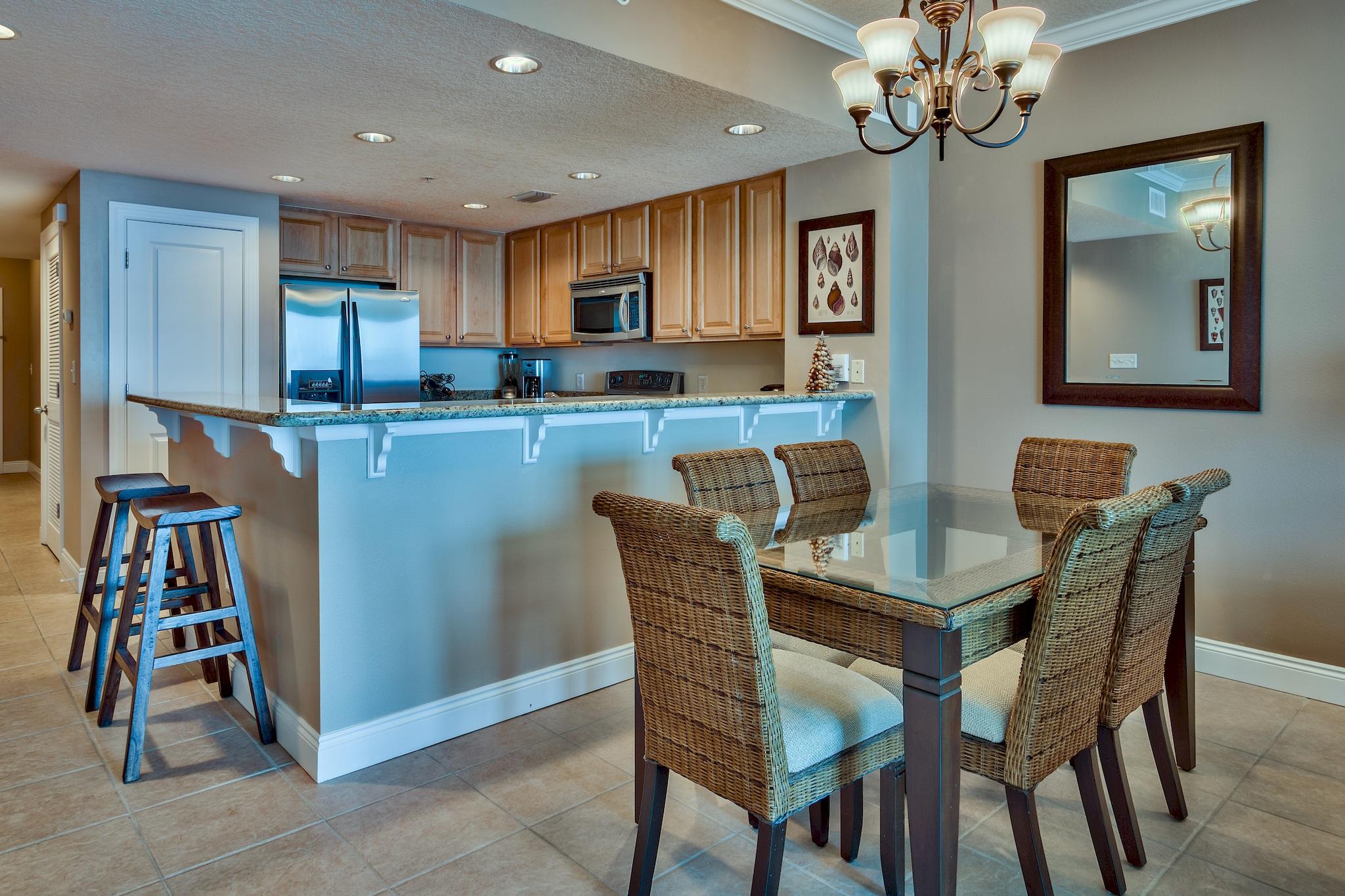 PALAZZO CONDOMINIUMS - Residential