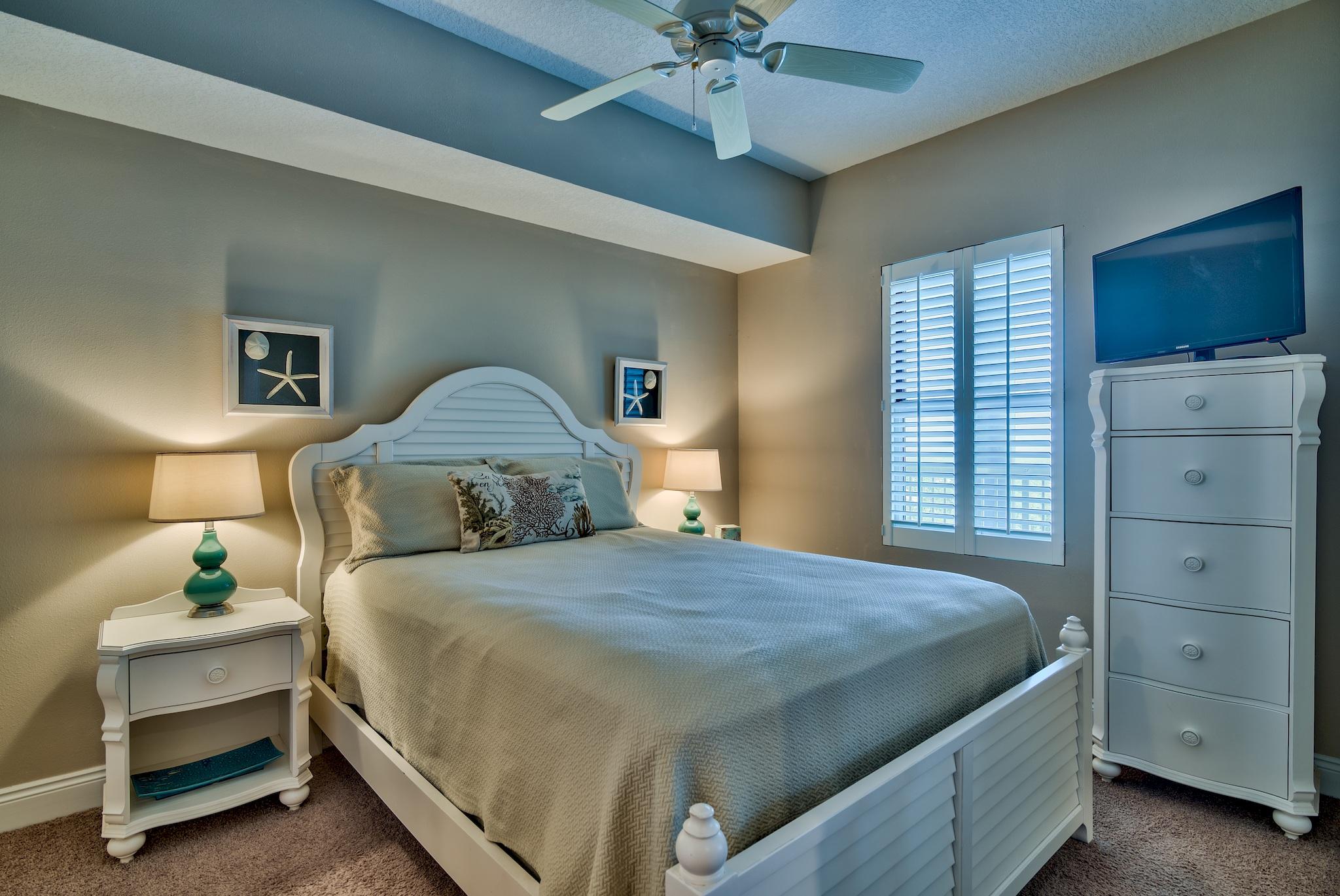 PALAZZO CONDOMINIUMS - Residential