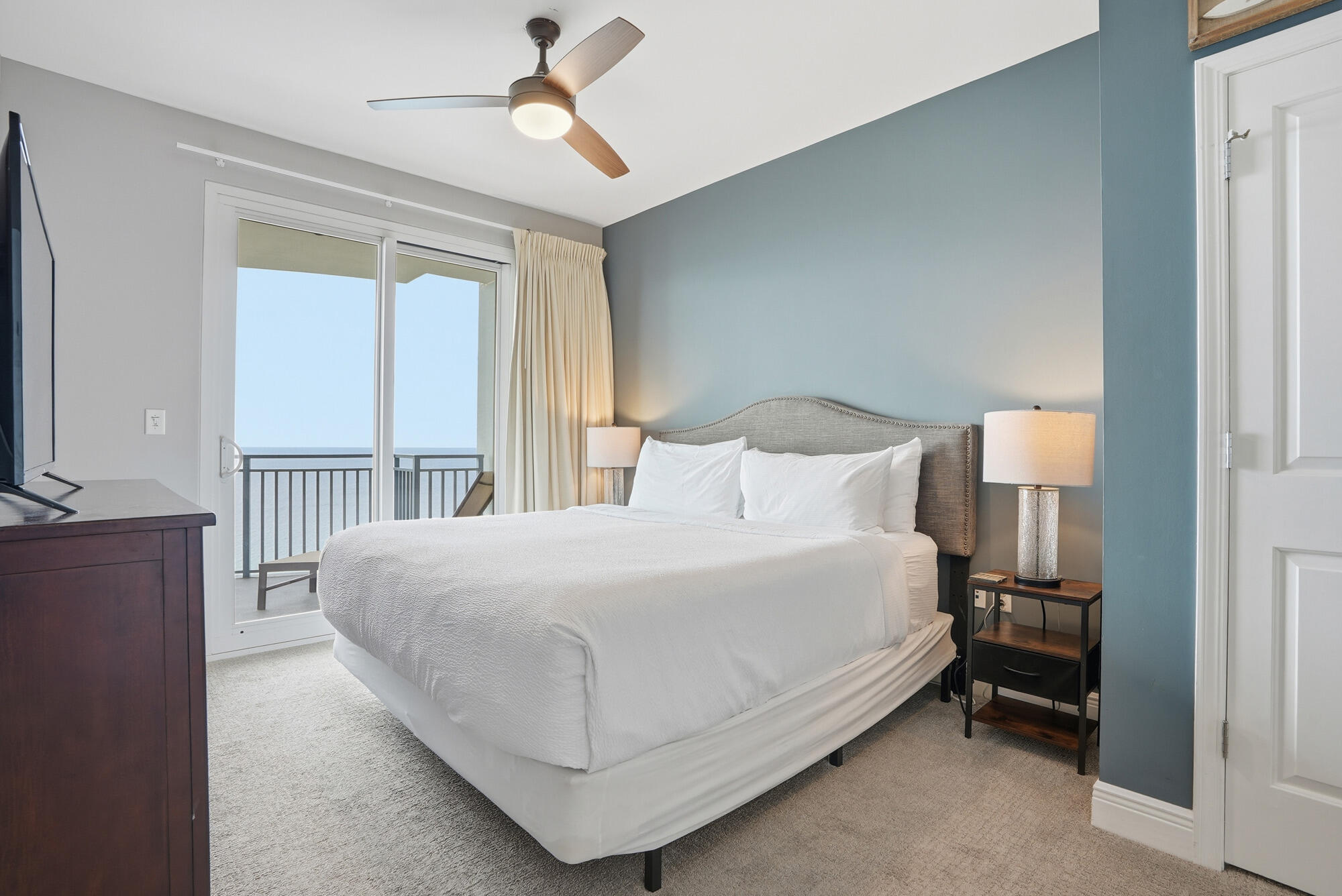 Sterling Breeze - Residential